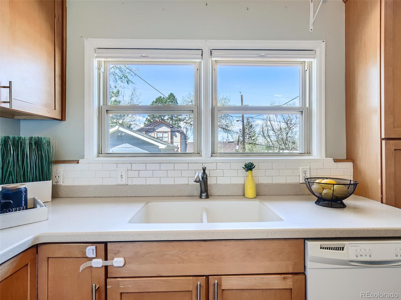 MLS Image #10 for 3061 s grant street,englewood, Colorado