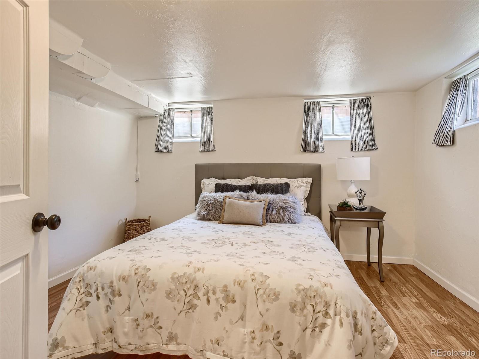 MLS Image #18 for 3061 s grant street,englewood, Colorado