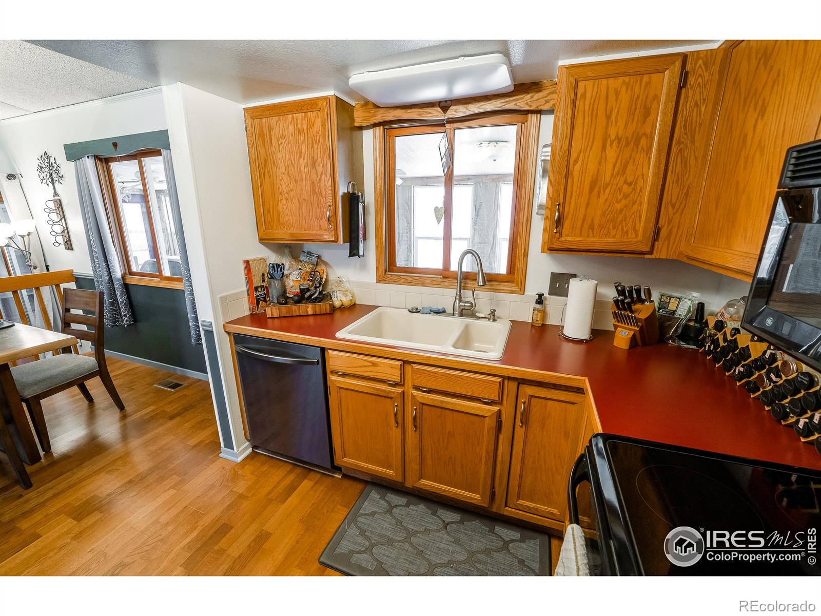 MLS Image #11 for 4261  pin oak drive,loveland, Colorado