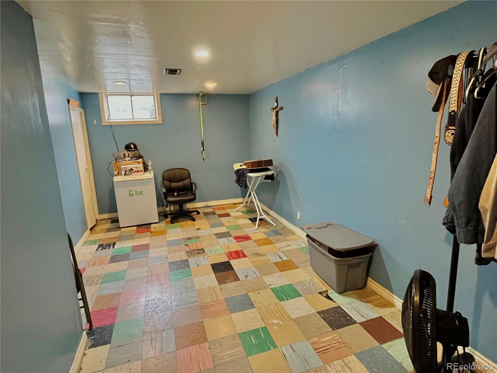 MLS Image #9 for 1309 s eliot street,denver, Colorado