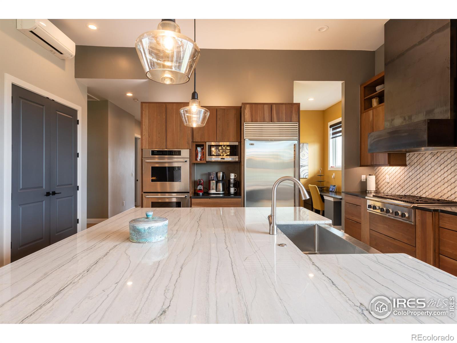 MLS Image #5 for 8568  foxhaven drive,niwot, Colorado