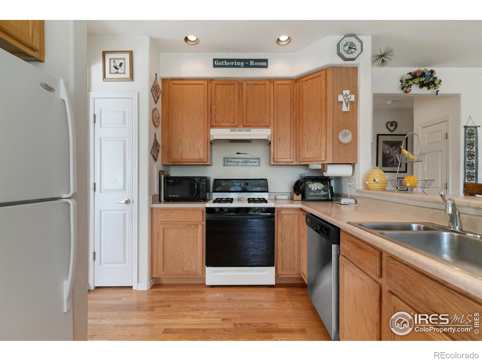 MLS Image #11 for 732  teal circle,longmont, Colorado
