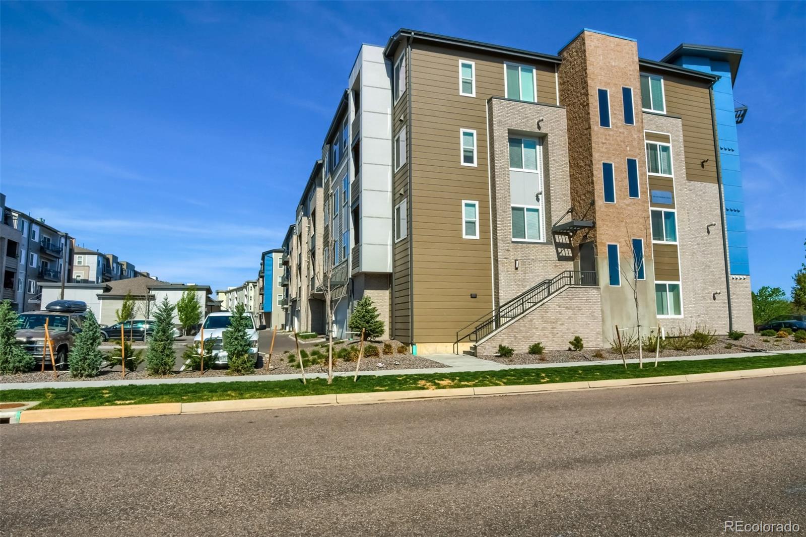 MLS Image #39 for 420 e fremont place,centennial, Colorado