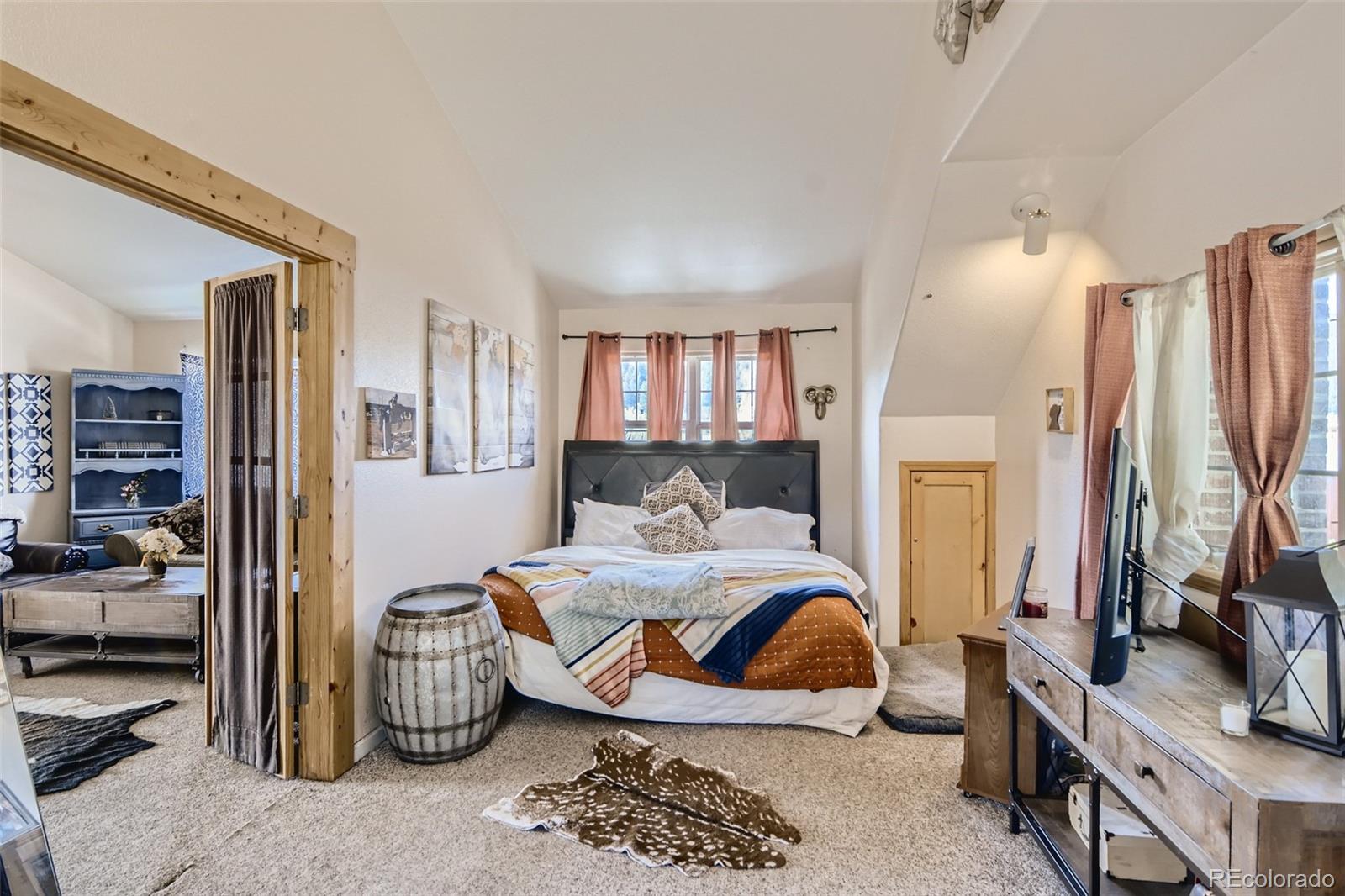 MLS Image #10 for 13350 s perry park rd ,larkspur, Colorado