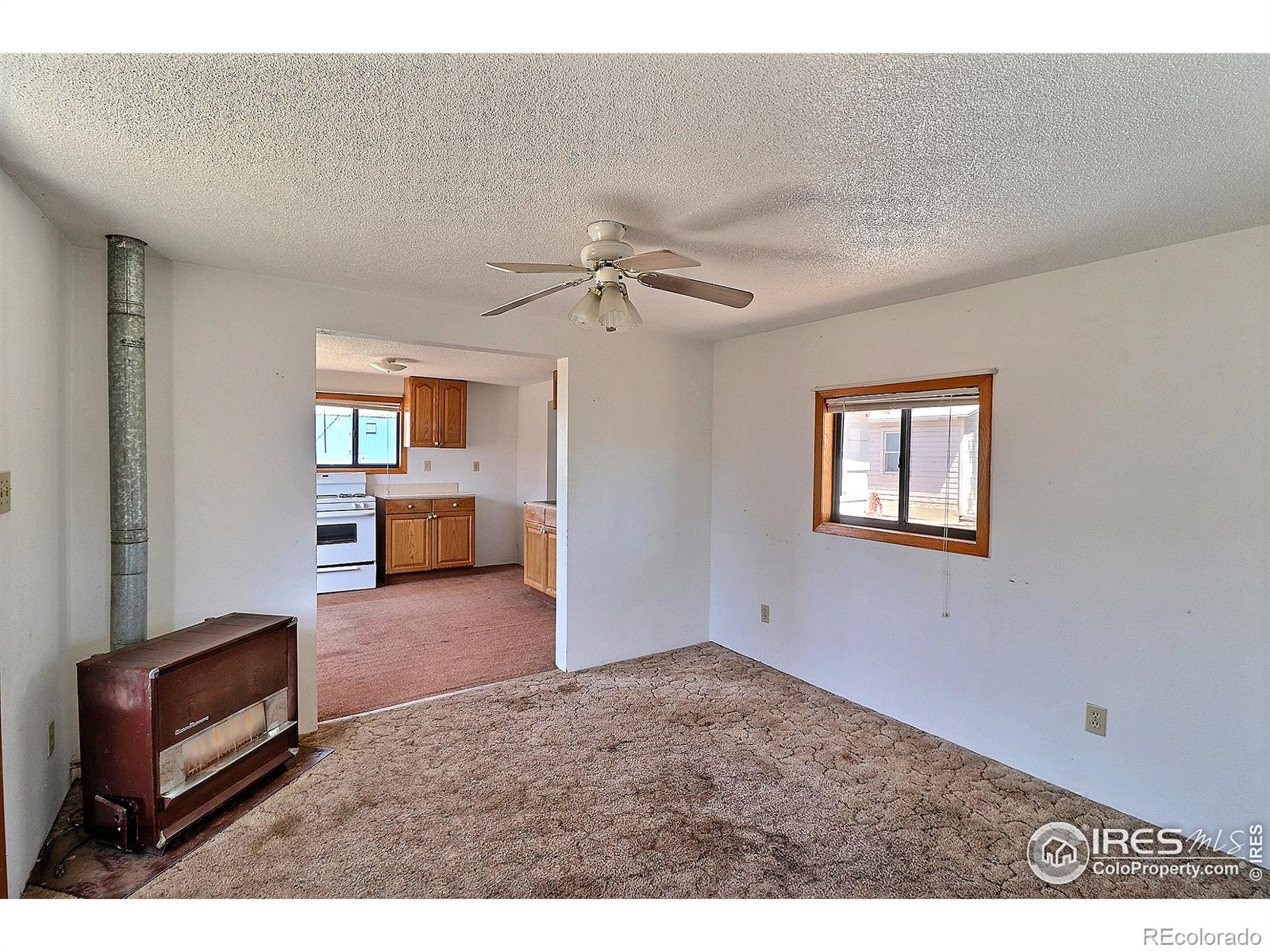 MLS Image #5 for 935  c street,greeley, Colorado