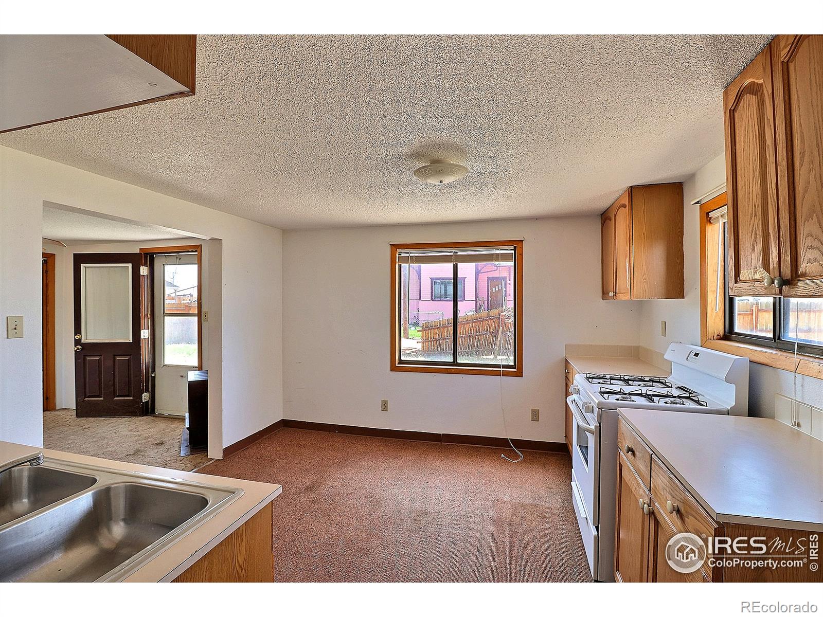 MLS Image #7 for 935  c street,greeley, Colorado