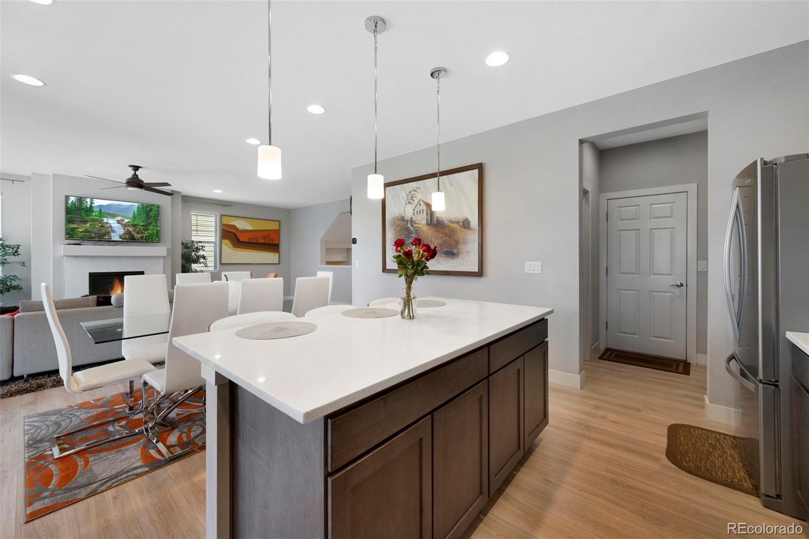 MLS Image #10 for 4733  helena street,denver, Colorado
