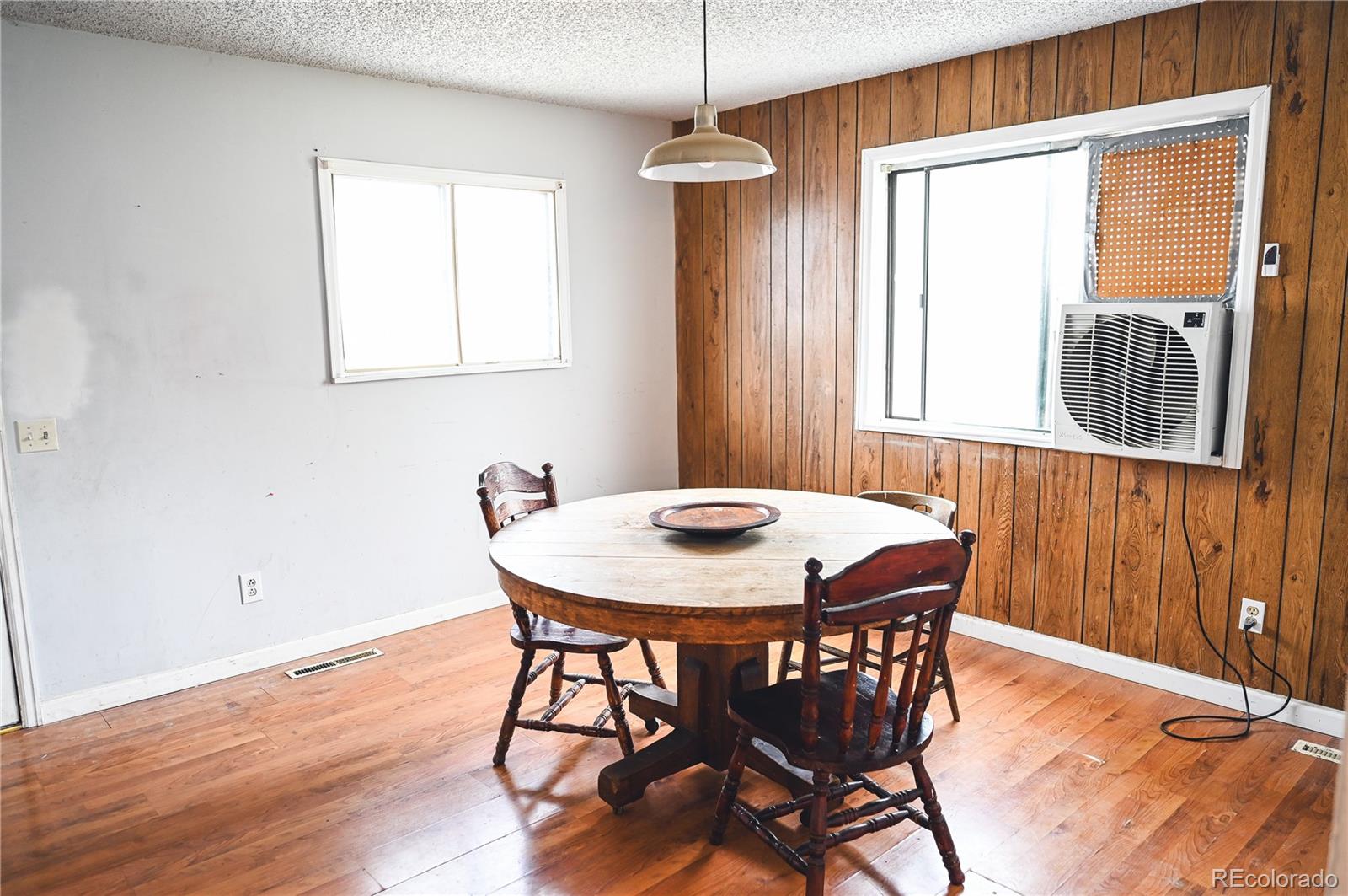 MLS Image #8 for 2115 e 10th street,pueblo, Colorado