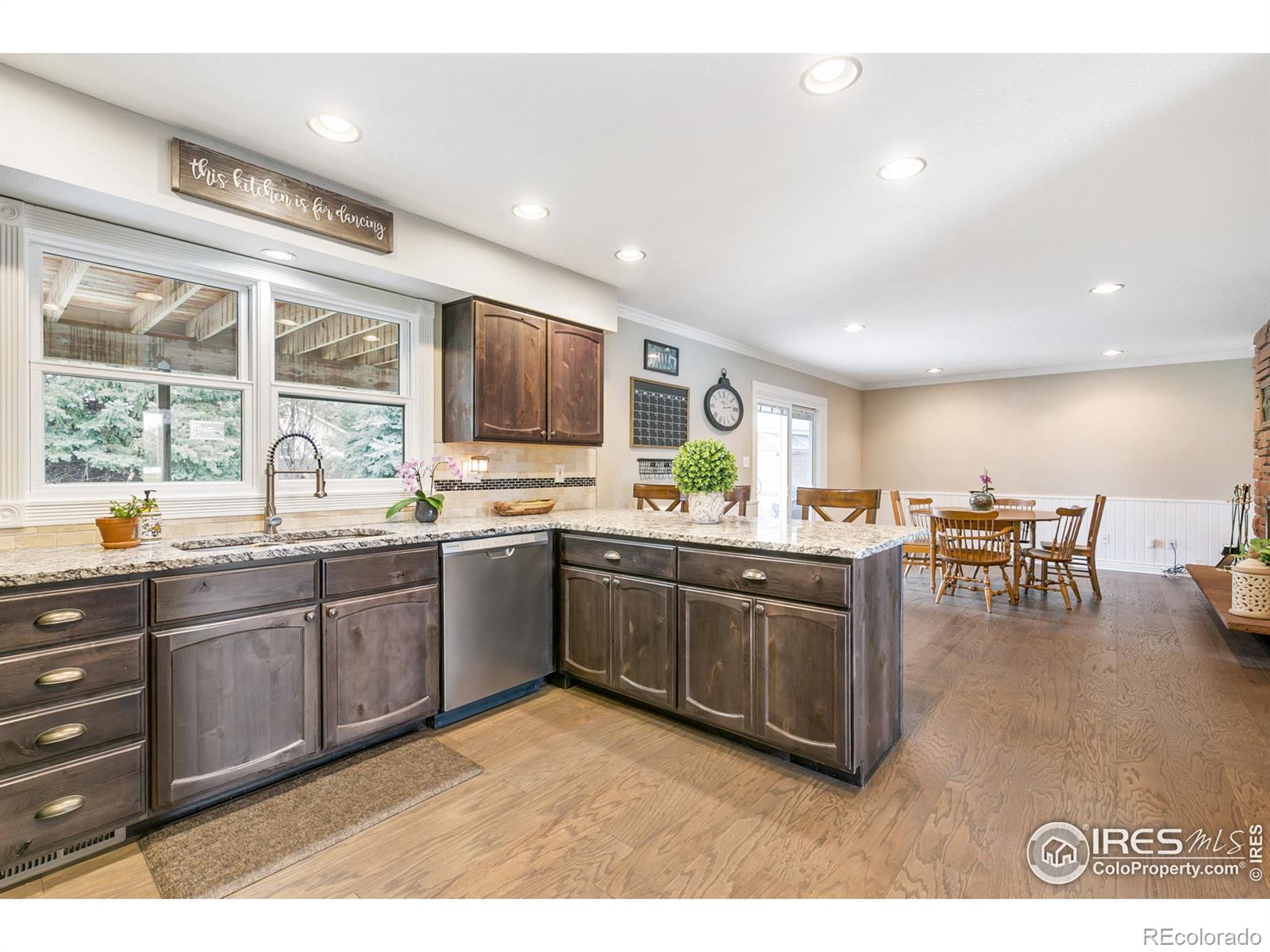 MLS Image #10 for 2514  custer drive,loveland, Colorado