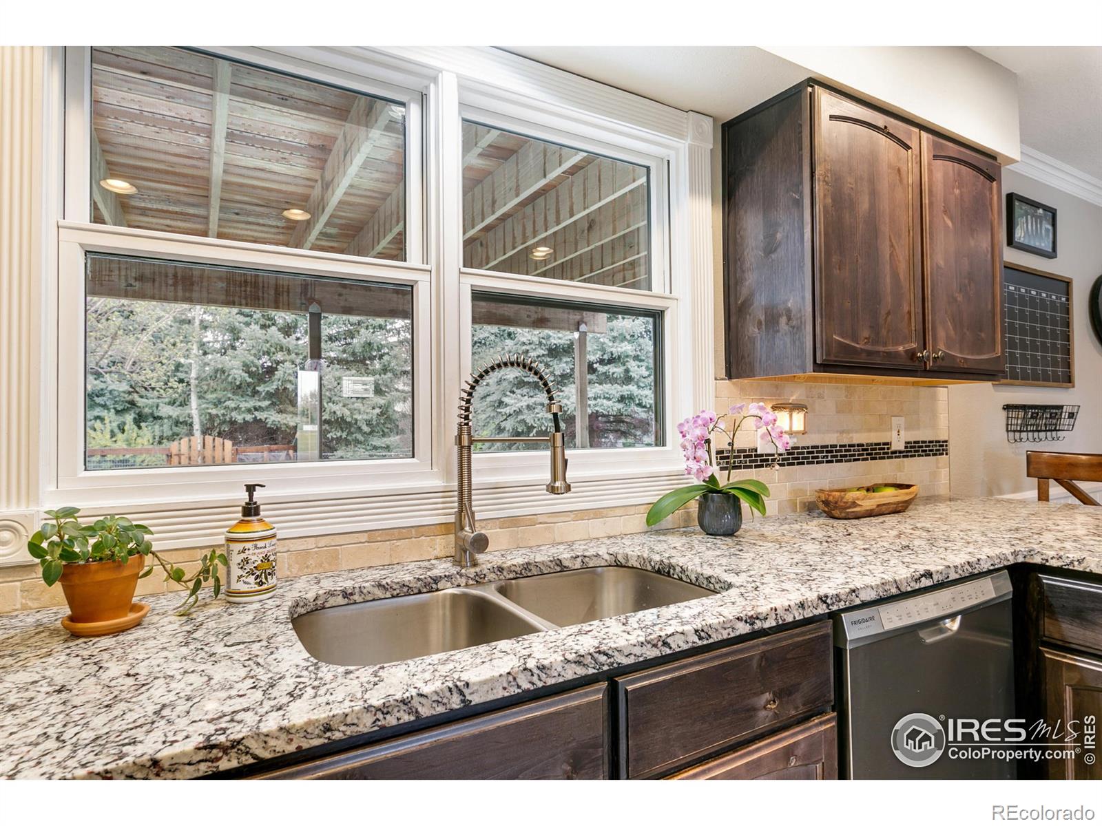 MLS Image #13 for 2514  custer drive,loveland, Colorado