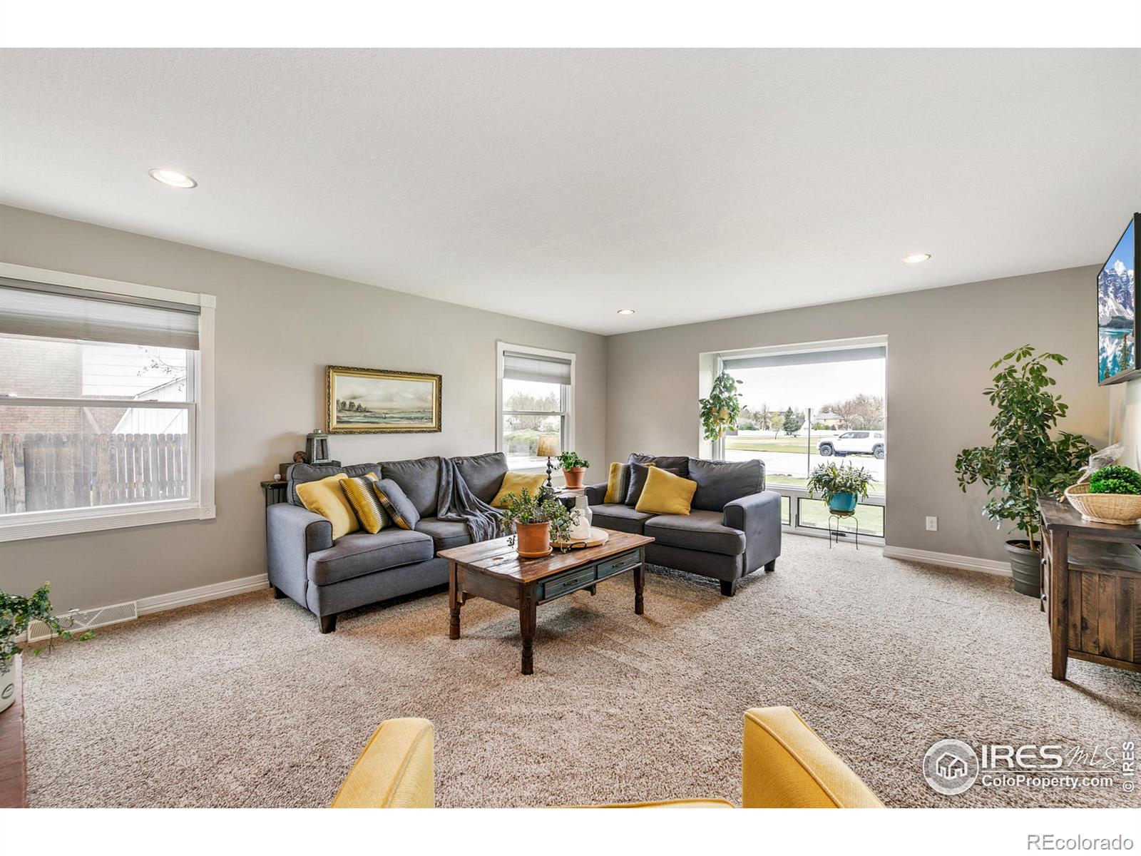 MLS Image #6 for 2514  custer drive,loveland, Colorado