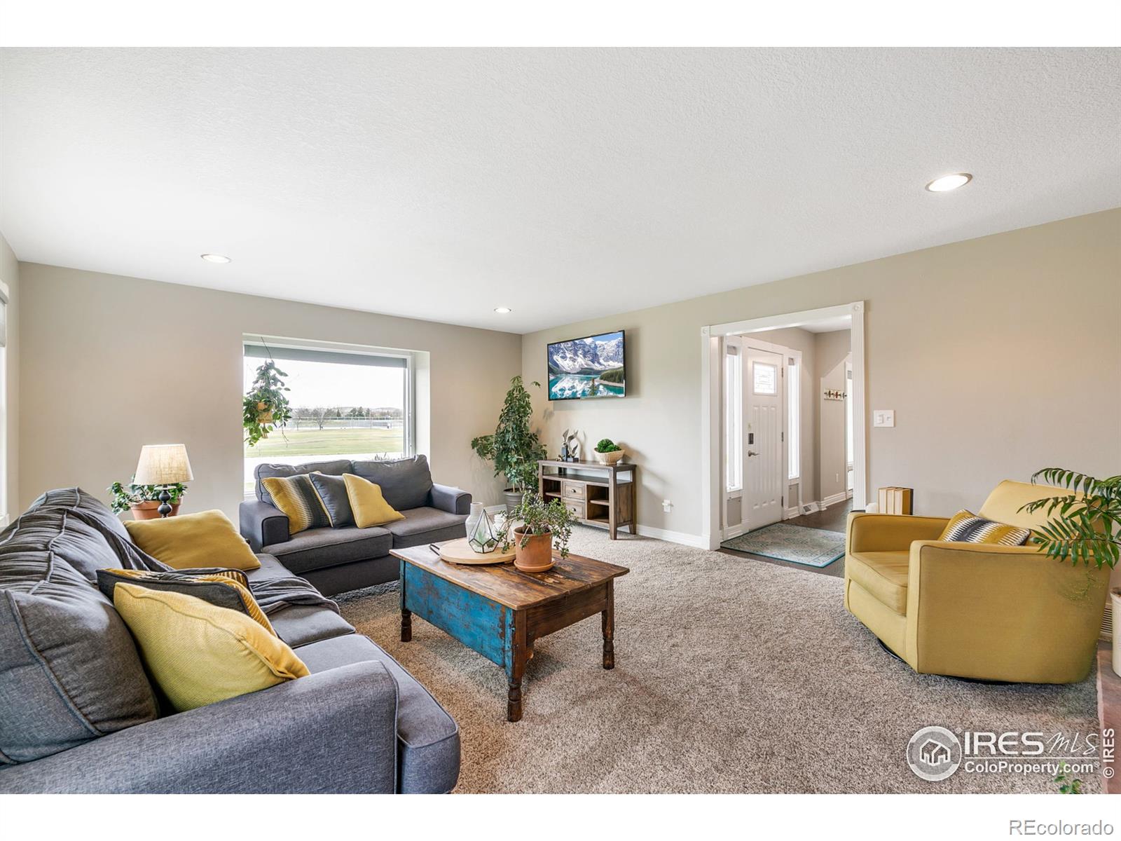 MLS Image #7 for 2514  custer drive,loveland, Colorado