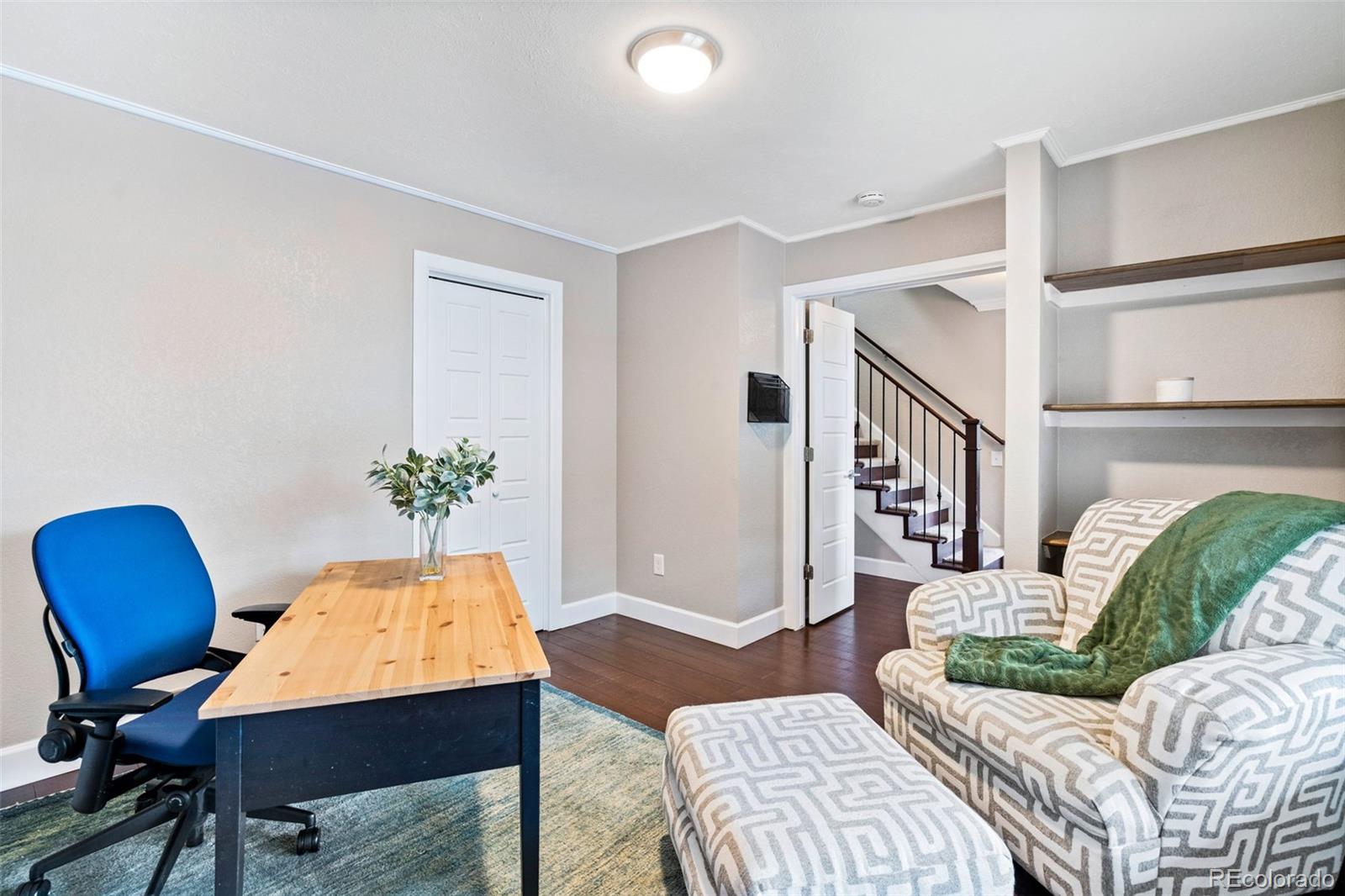 MLS Image #14 for 4065 s roslyn street,denver, Colorado