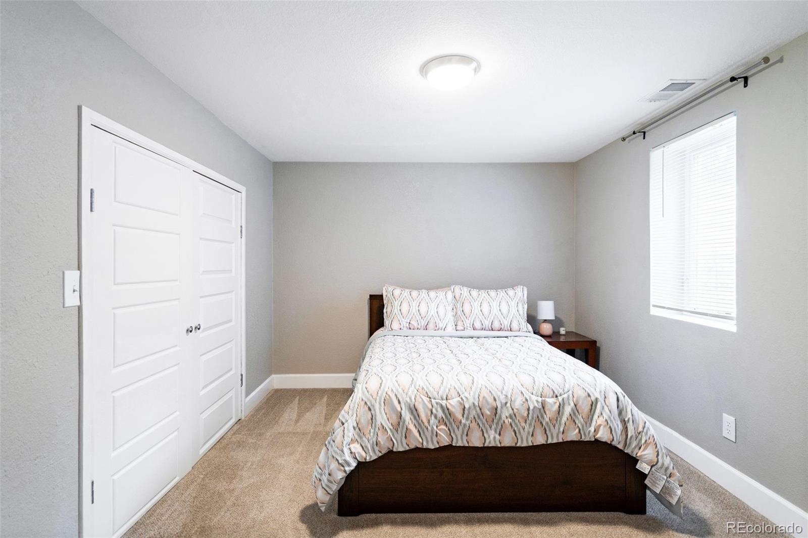MLS Image #30 for 4065 s roslyn street,denver, Colorado