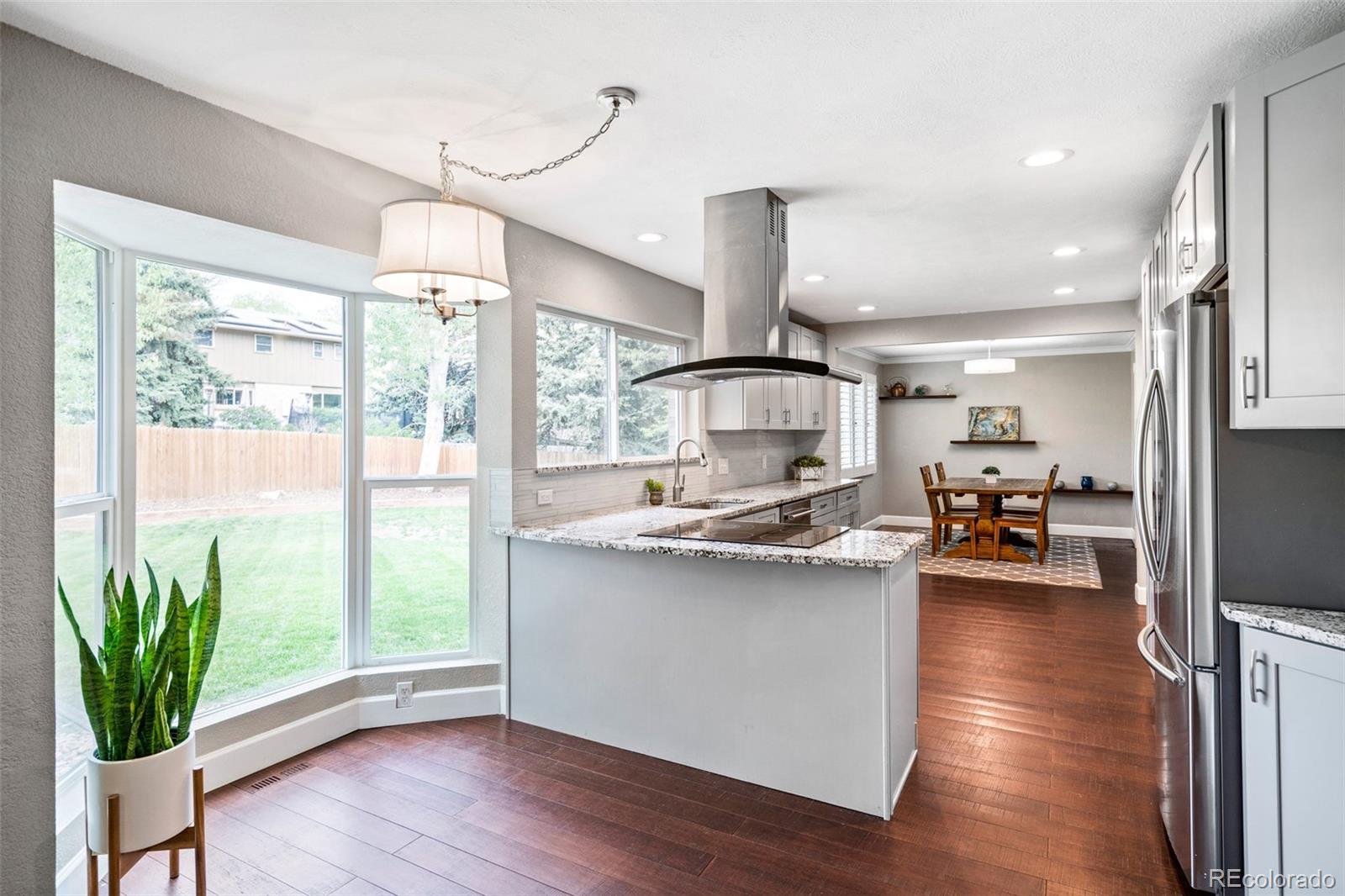 MLS Image #8 for 4065 s roslyn street,denver, Colorado