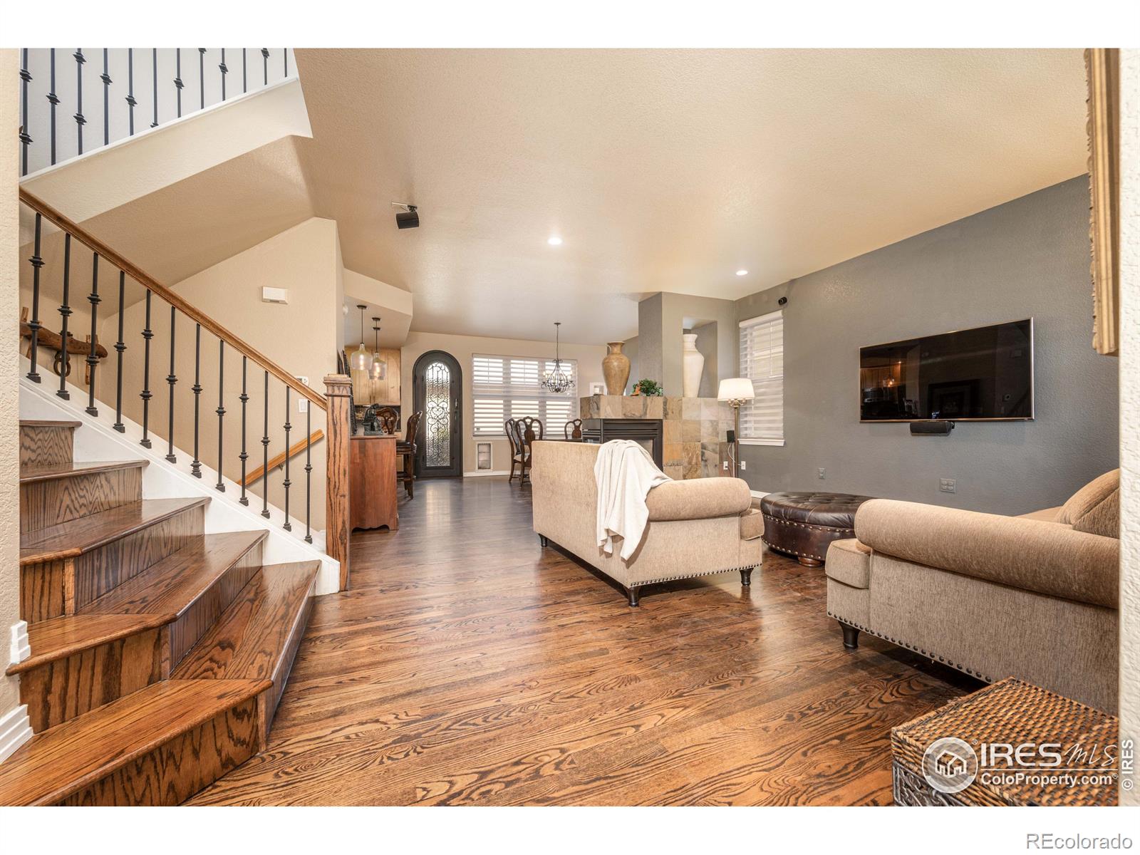 MLS Image #2 for 228  sweet valley court,longmont, Colorado