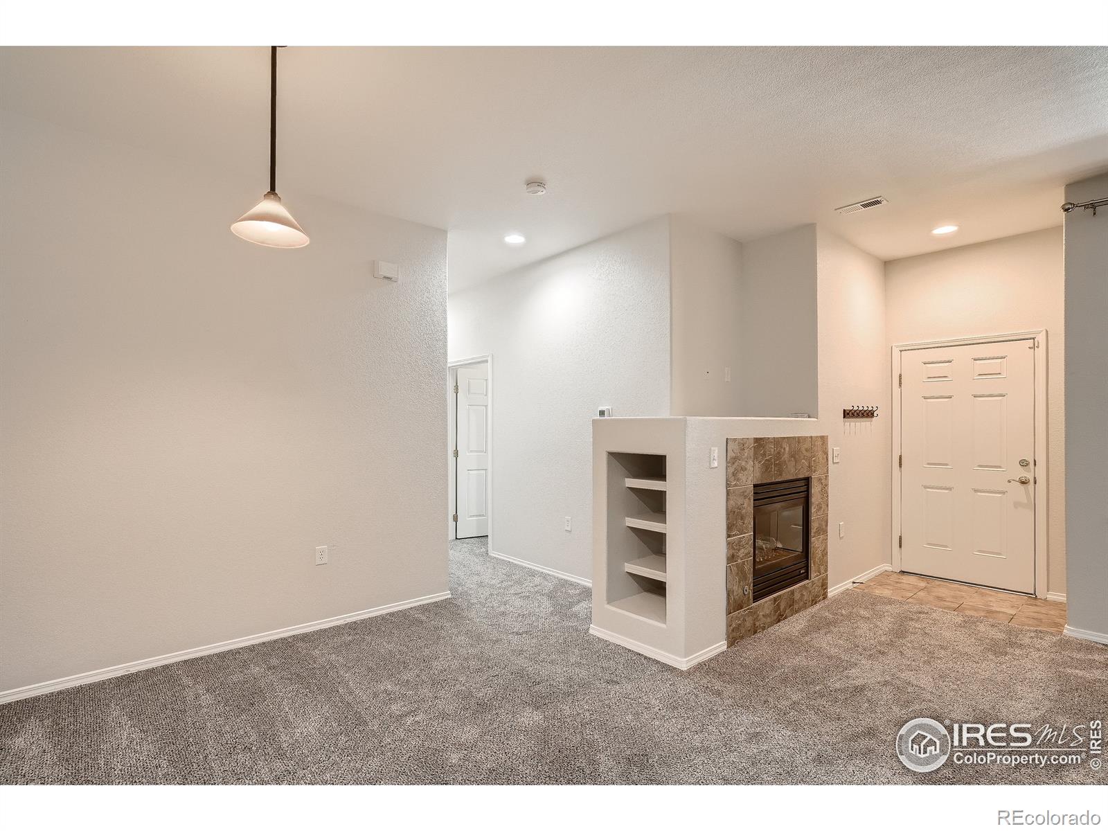 MLS Image #14 for 6743 s winnipeg circle,aurora, Colorado