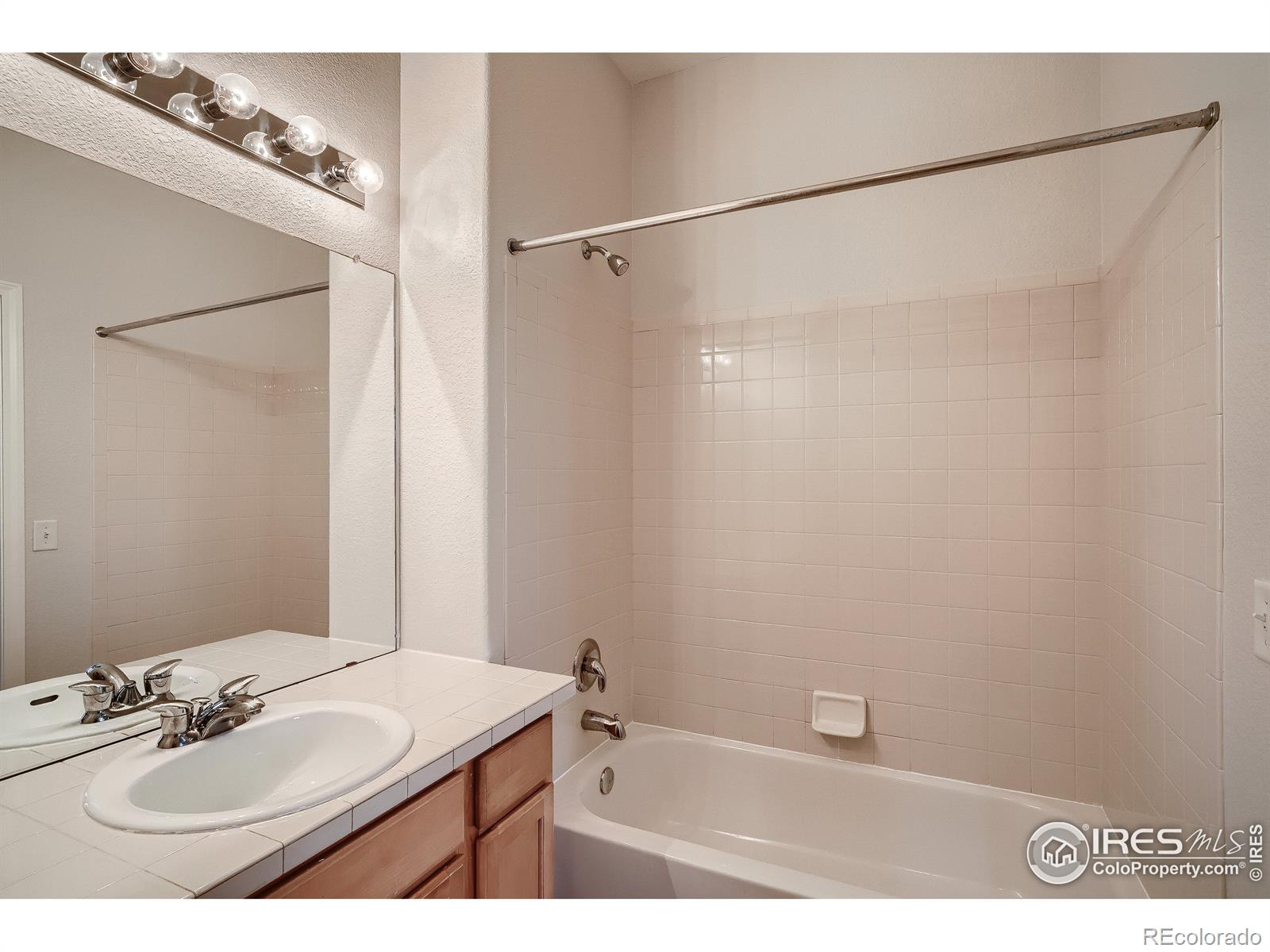 MLS Image #22 for 6743 s winnipeg circle,aurora, Colorado