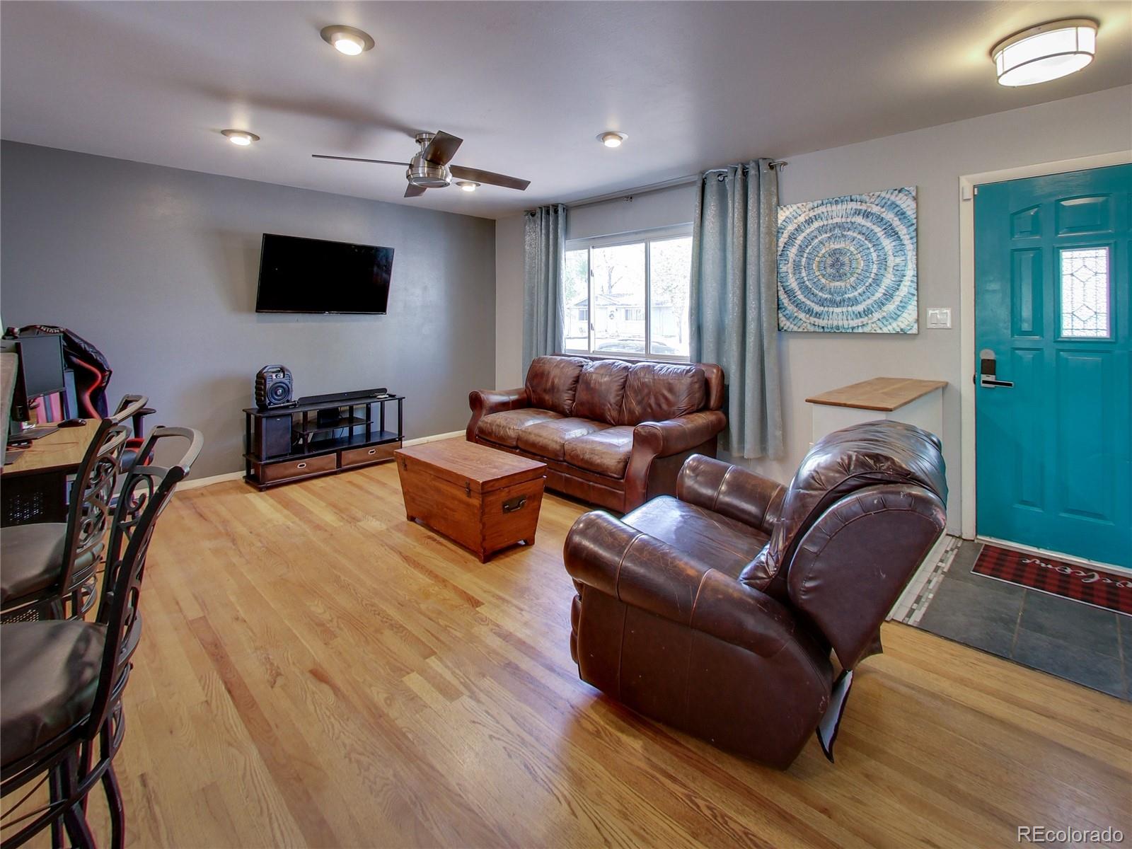 MLS Image #2 for 843  kingsley drive,colorado springs, Colorado