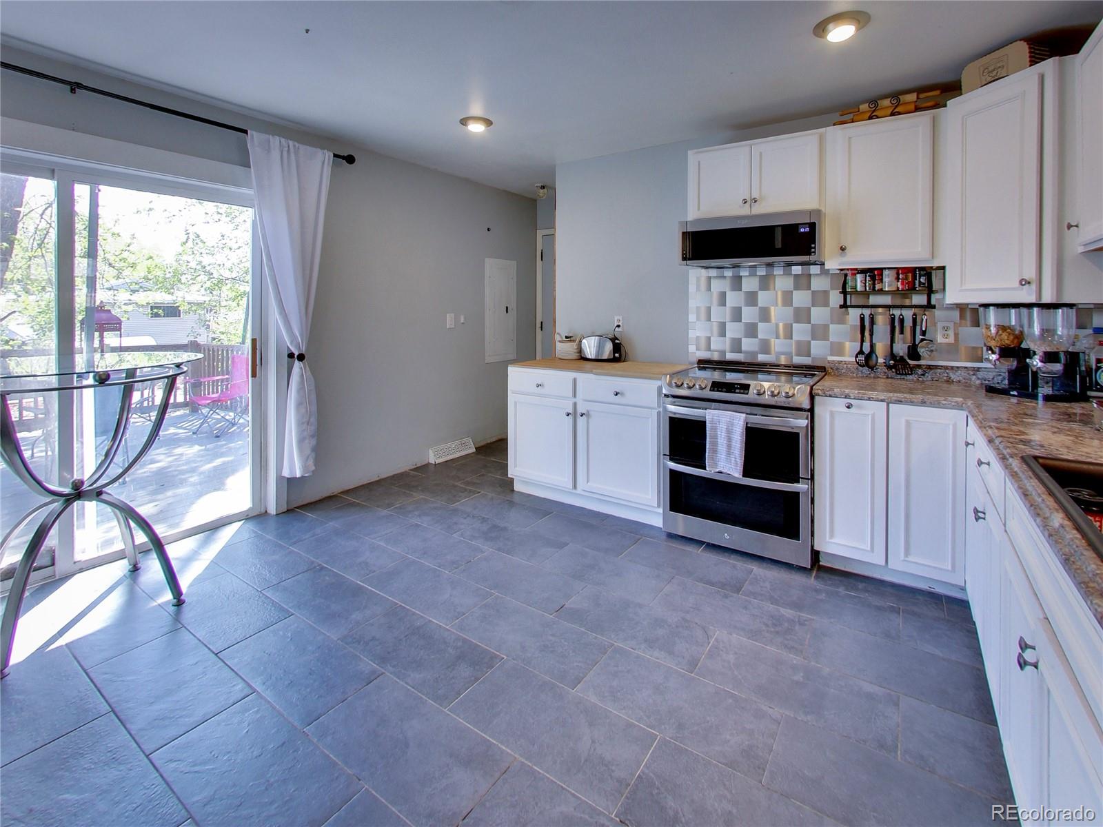 MLS Image #6 for 843  kingsley drive,colorado springs, Colorado