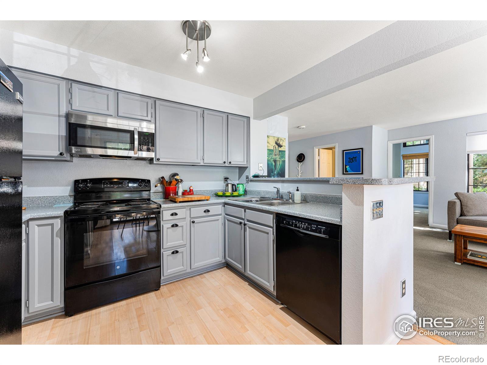 MLS Image #12 for 4837  white rock circle,boulder, Colorado