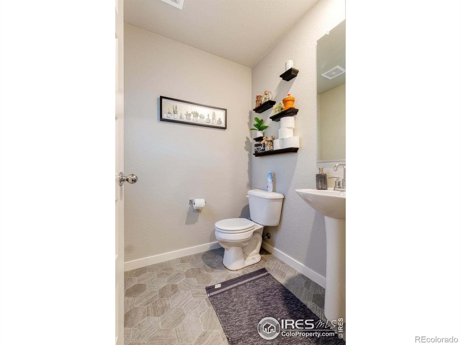 MLS Image #7 for 3313  sheltered harbor drive,evans, Colorado