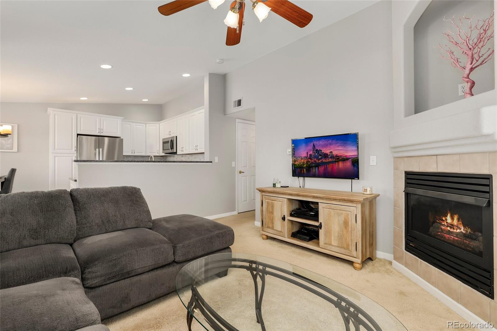 MLS Image #11 for 10056 e carolina place,aurora, Colorado