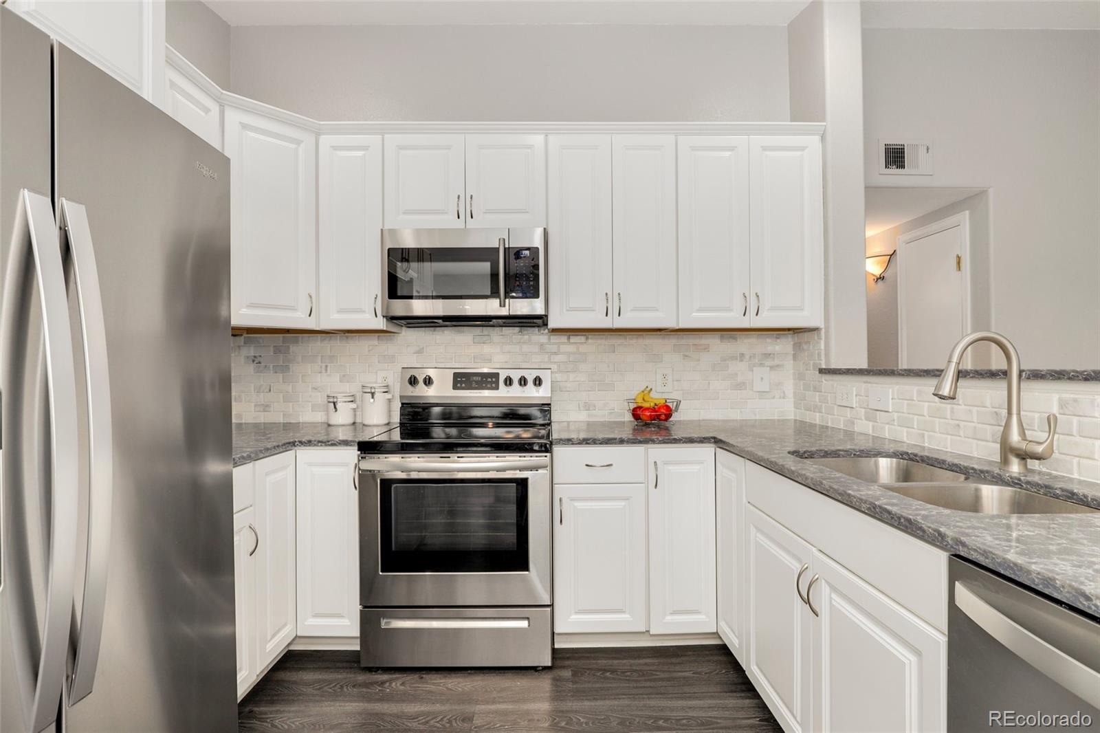 MLS Image #2 for 10056 e carolina place,aurora, Colorado