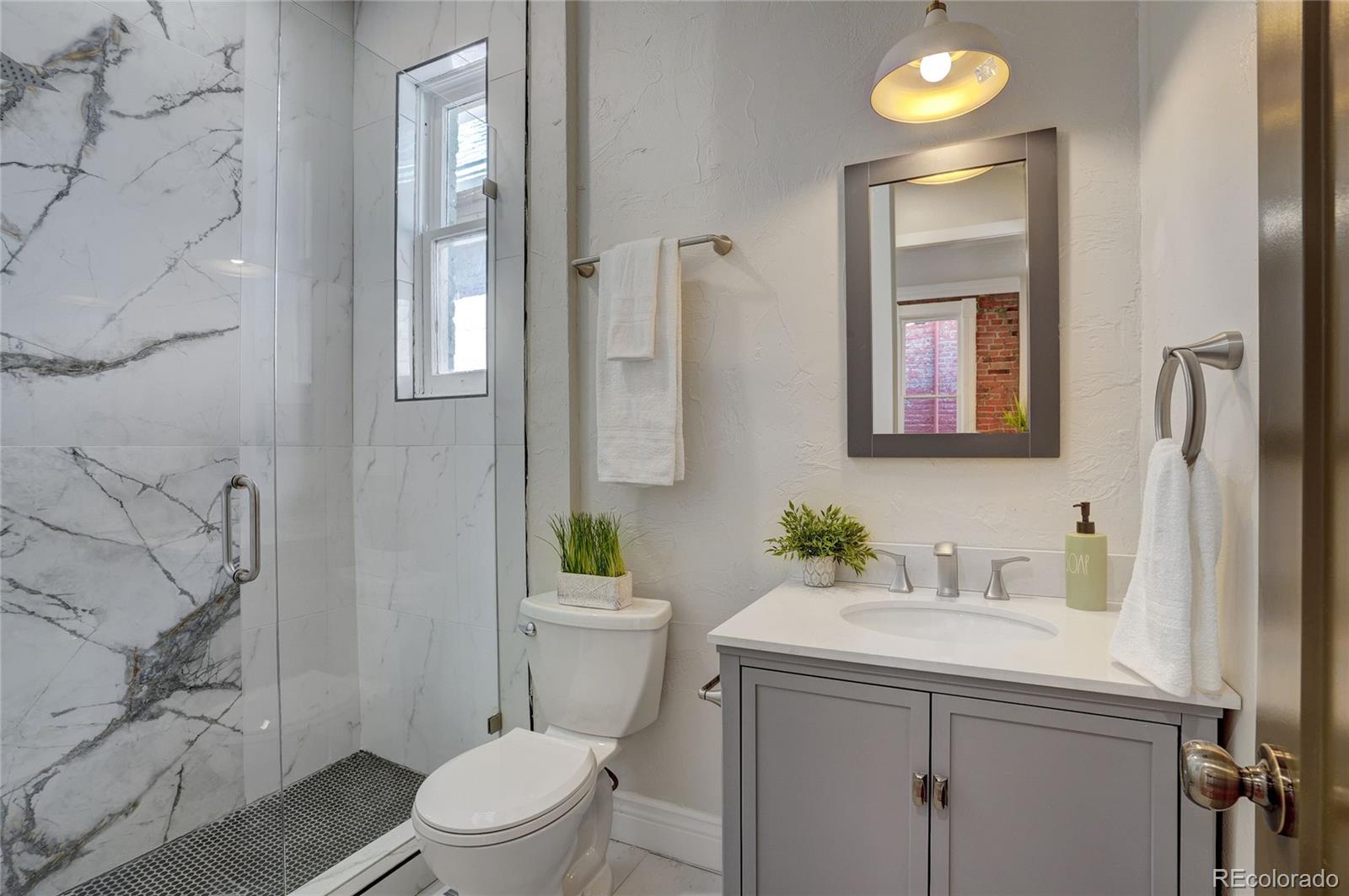 MLS Image #13 for 44 w 3rd avenue,denver, Colorado