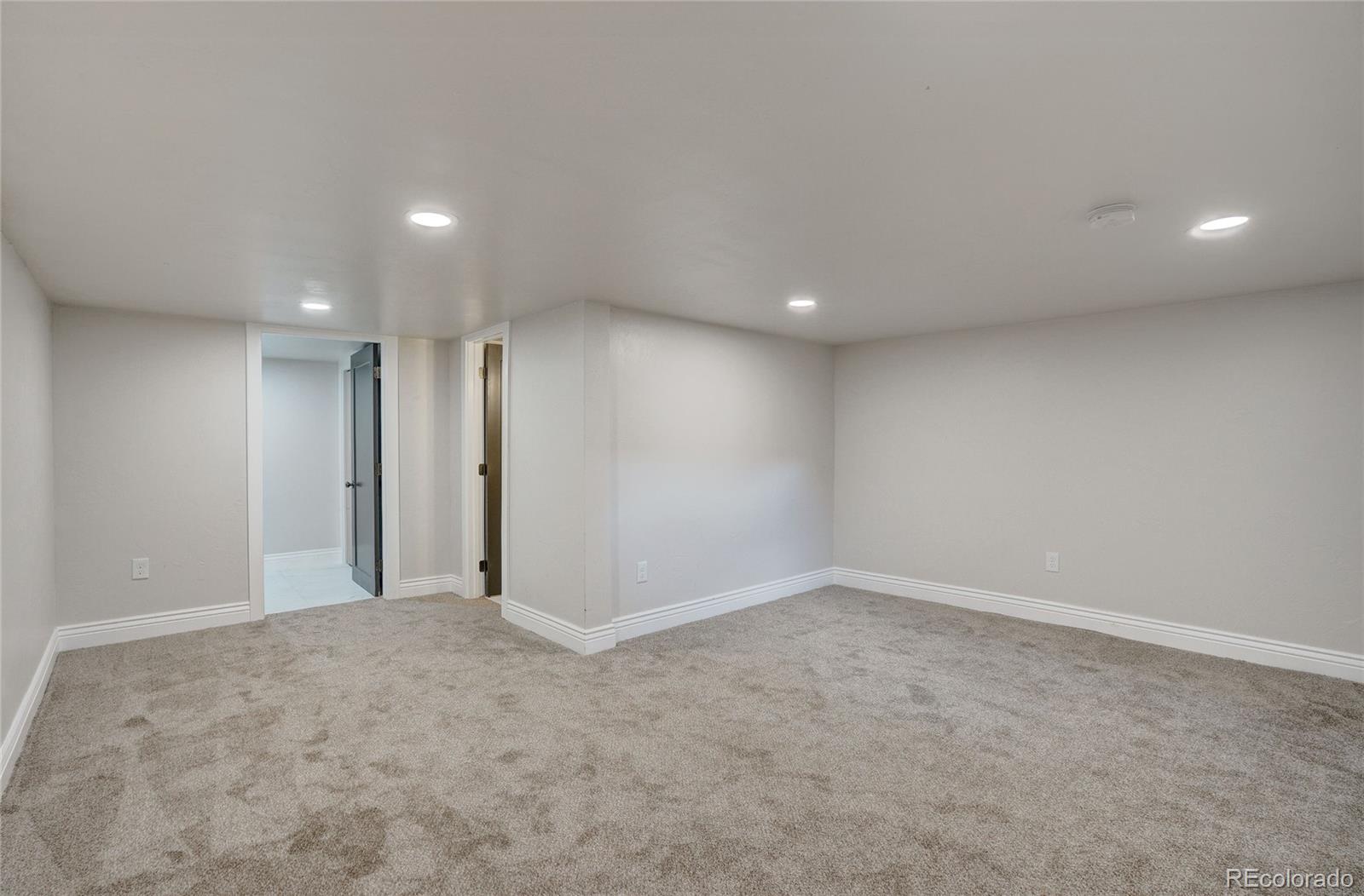 MLS Image #17 for 44 w 3rd avenue,denver, Colorado