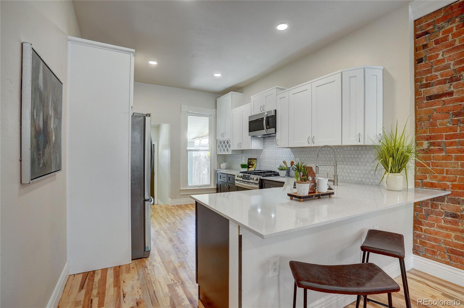 MLS Image #5 for 44 w 3rd avenue,denver, Colorado