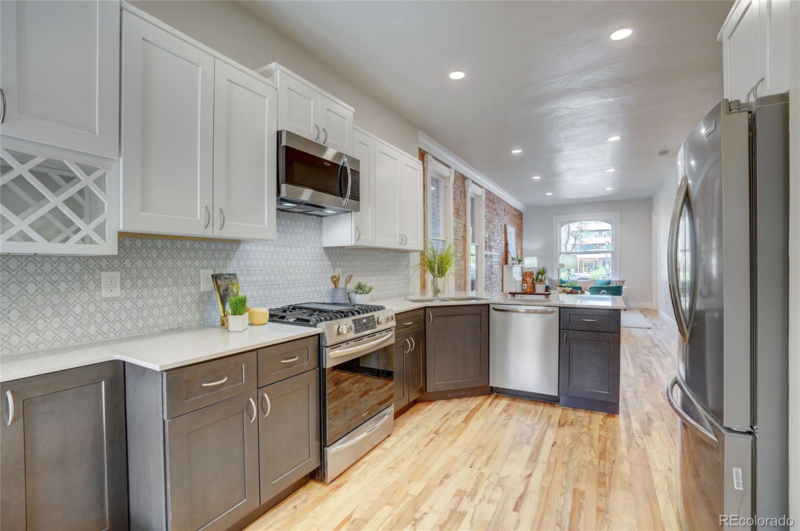 MLS Image #7 for 44 w 3rd avenue,denver, Colorado