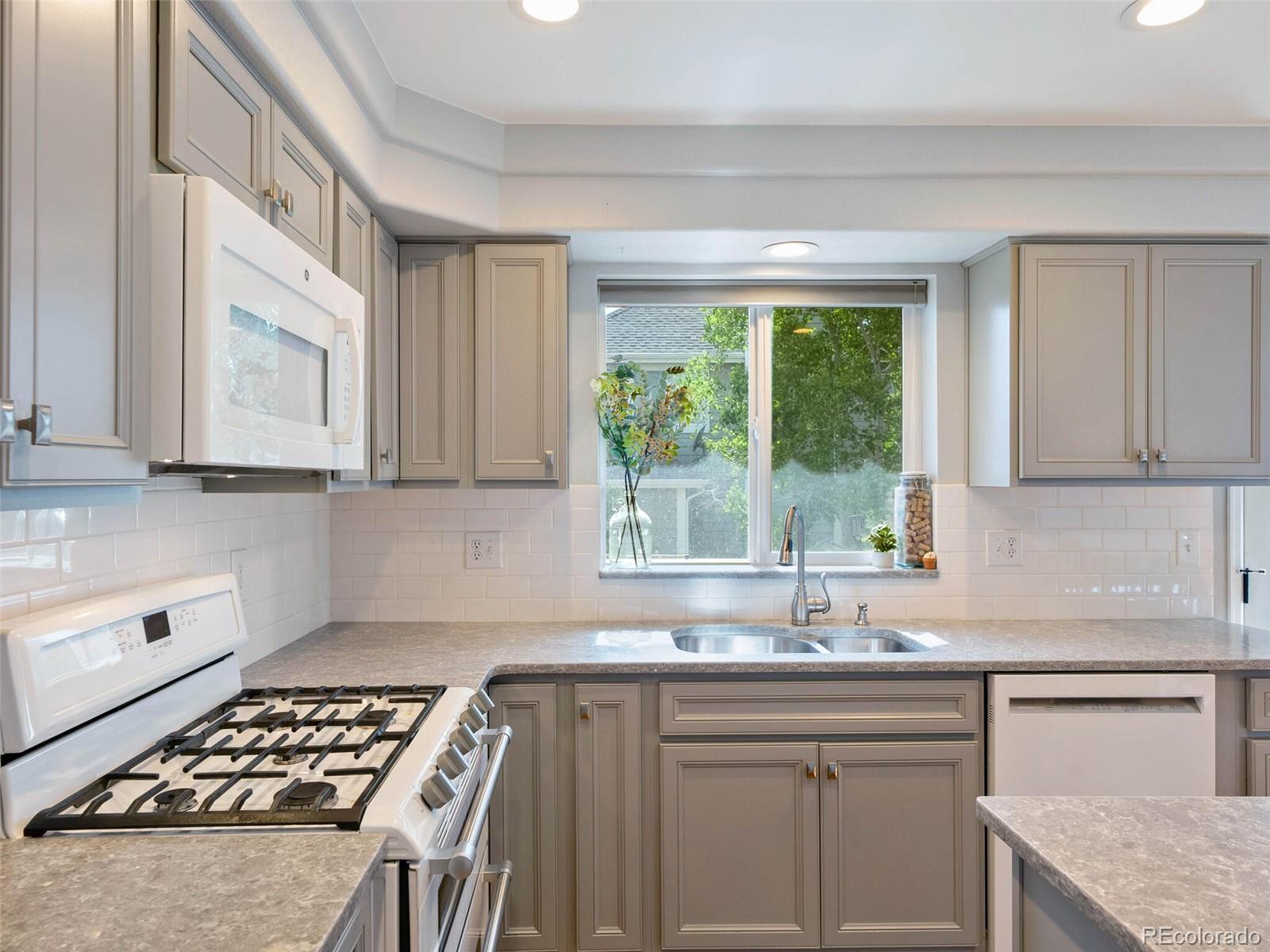 MLS Image #10 for 12676  brookhill drive,colorado springs, Colorado