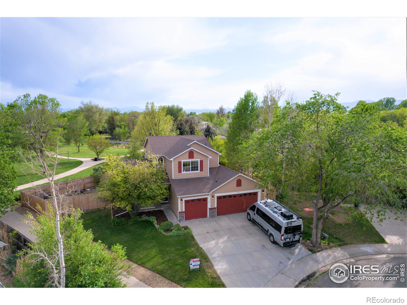 CMA Image for 704  nelson park lane,Longmont, Colorado