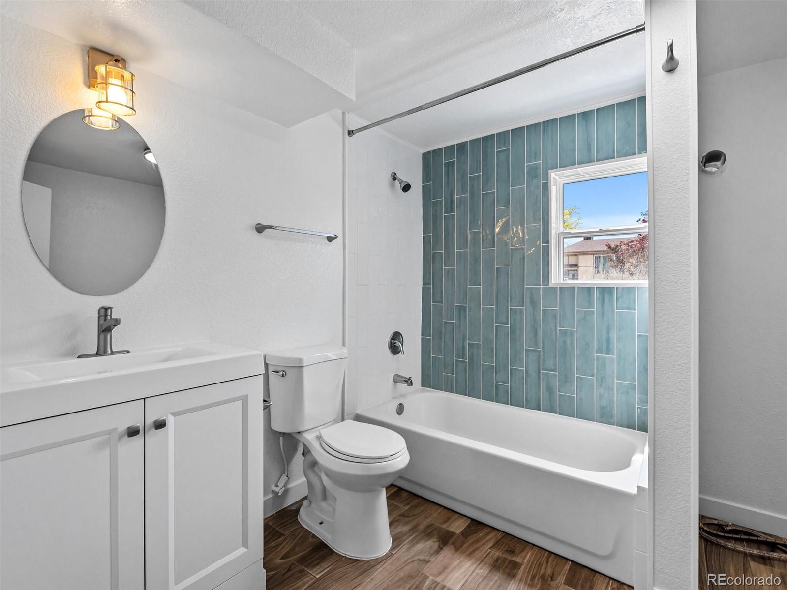 MLS Image #16 for 11548 e center drive,aurora, Colorado
