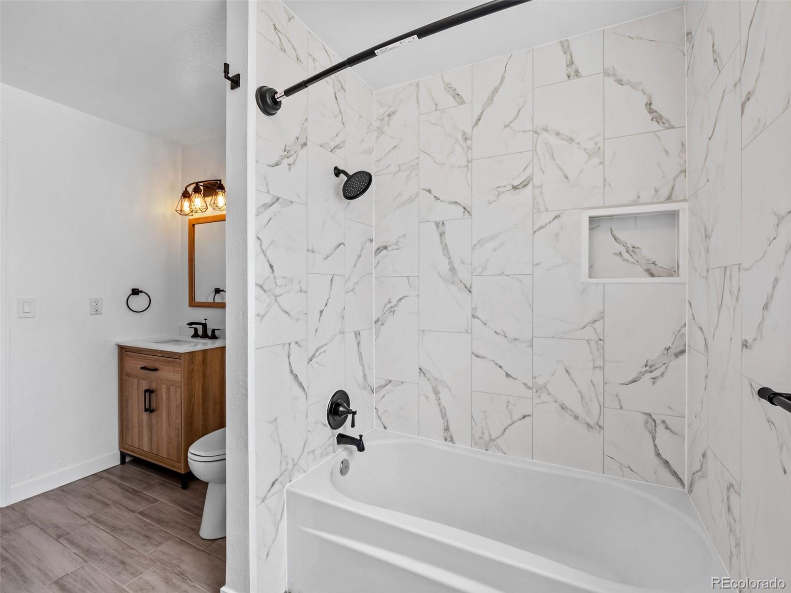 MLS Image #21 for 11548 e center drive,aurora, Colorado