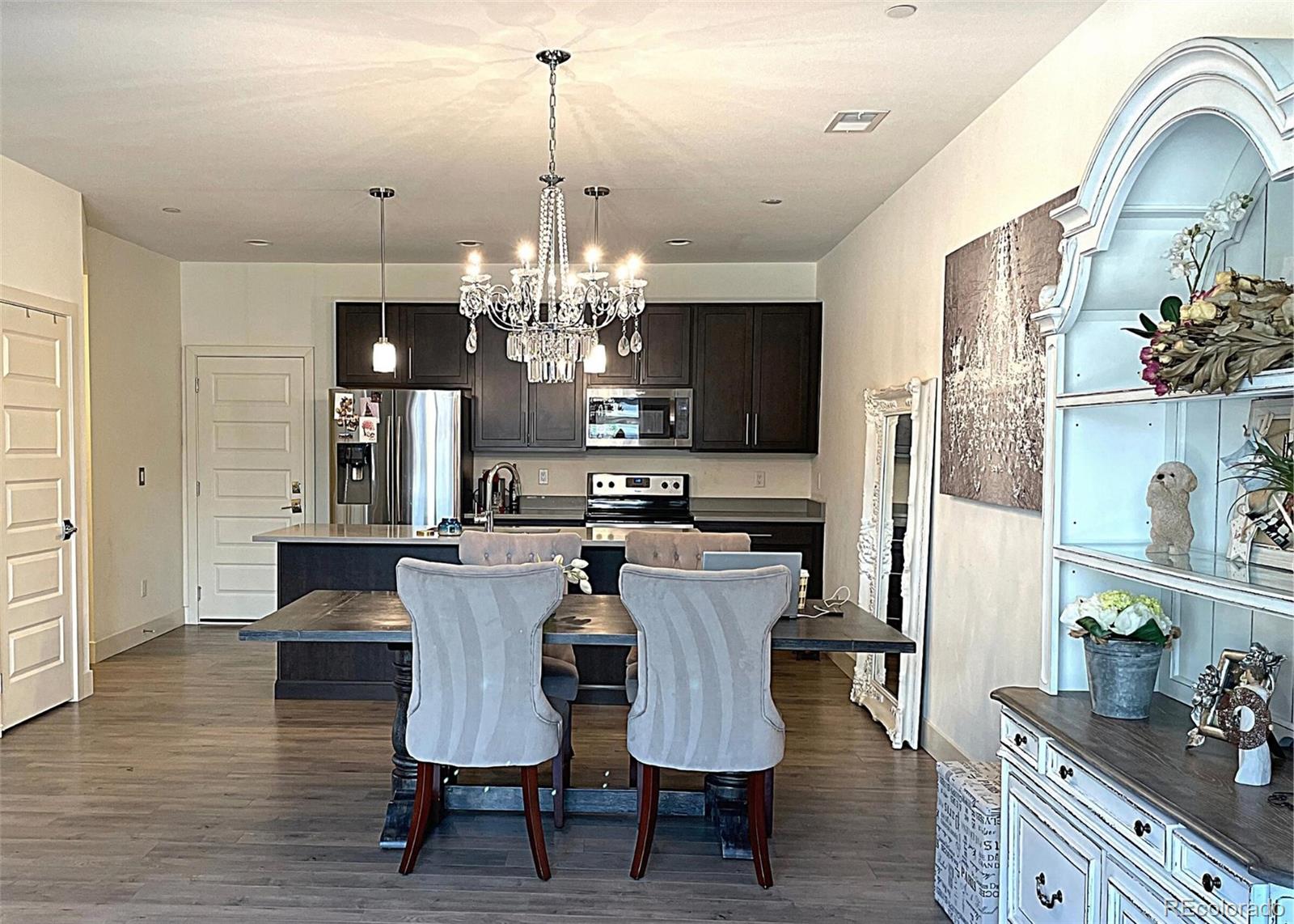 MLS Image #7 for 19570 e sunset circle,centennial, Colorado