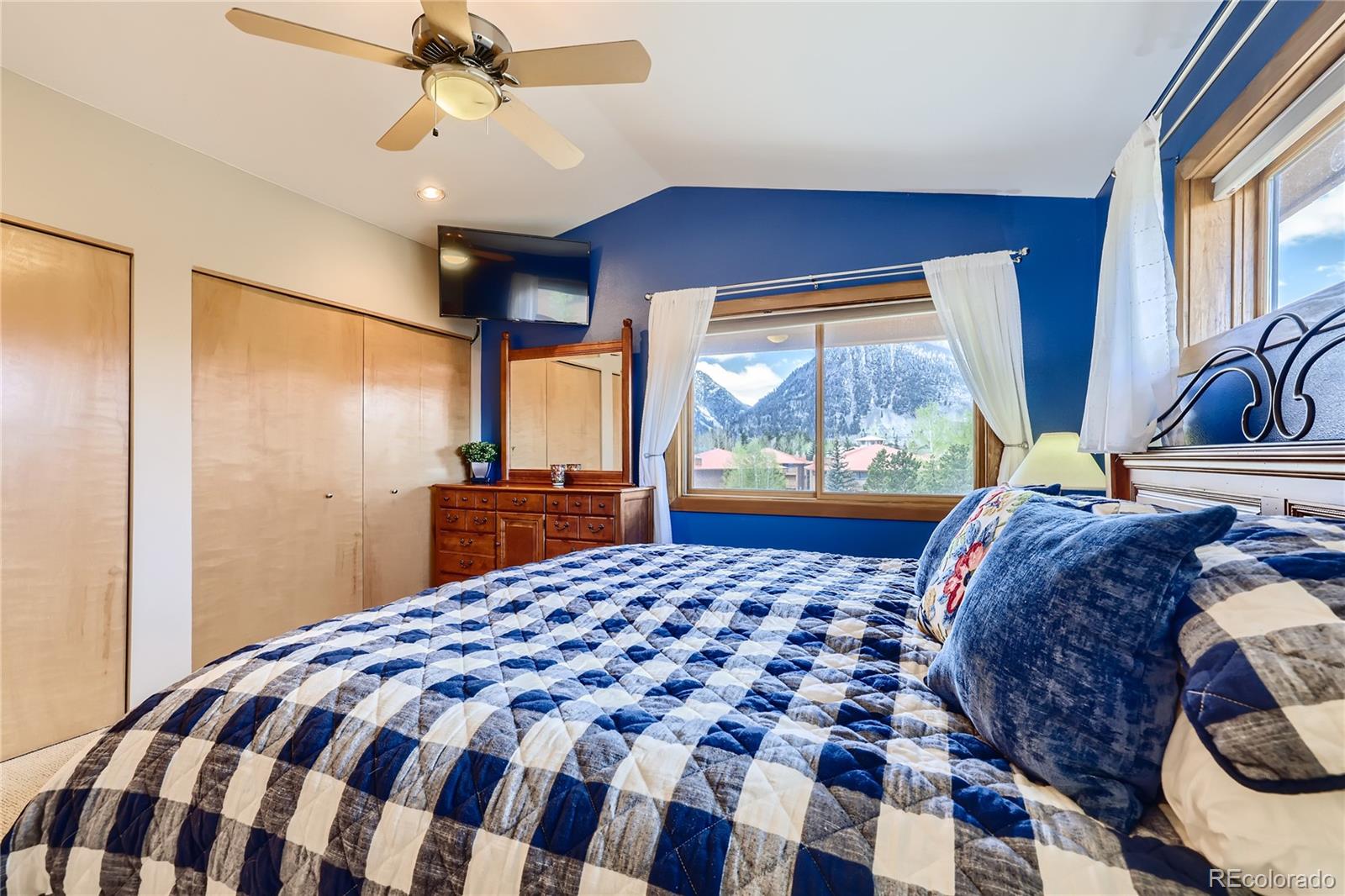 MLS Image #12 for 737  lagoon drive,frisco, Colorado