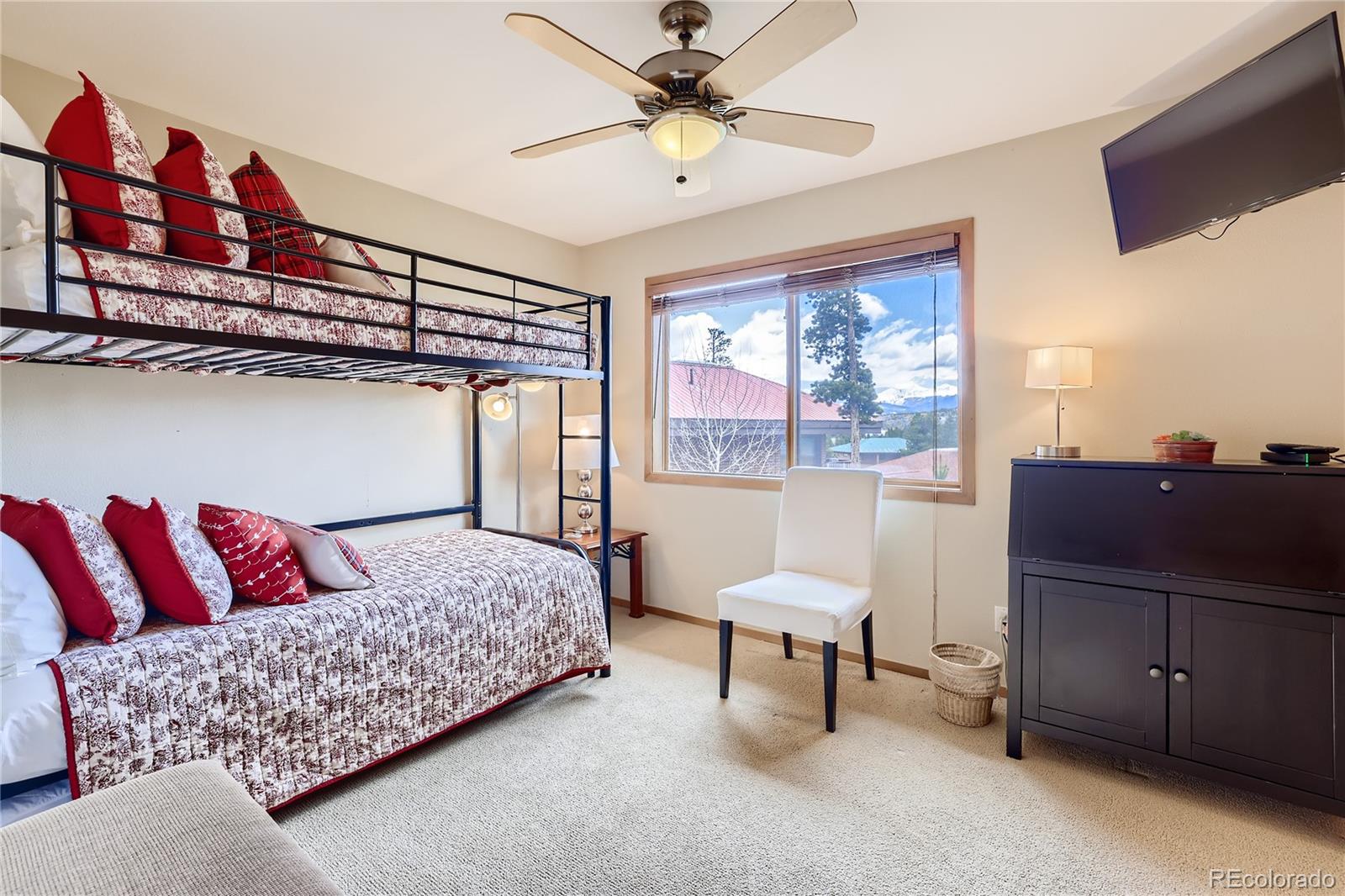 MLS Image #16 for 737  lagoon drive,frisco, Colorado