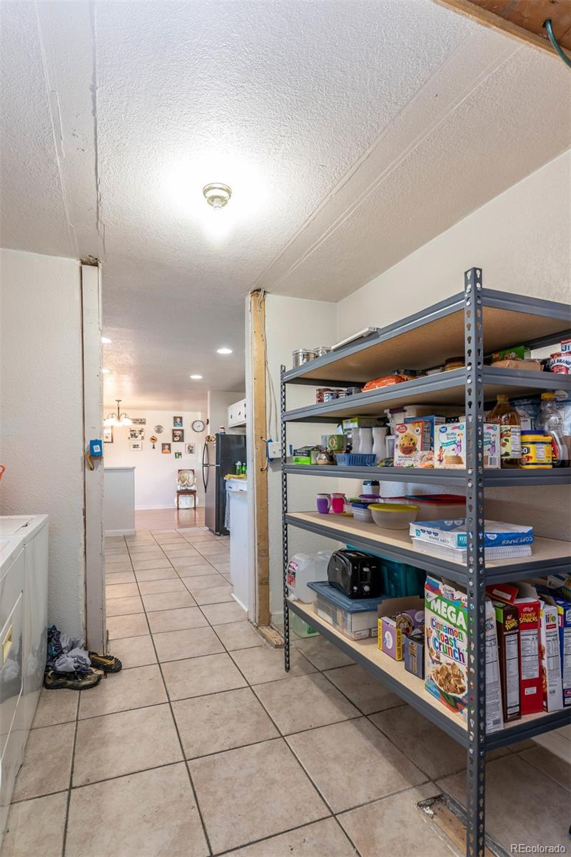MLS Image #11 for 1605  main street,colorado springs, Colorado