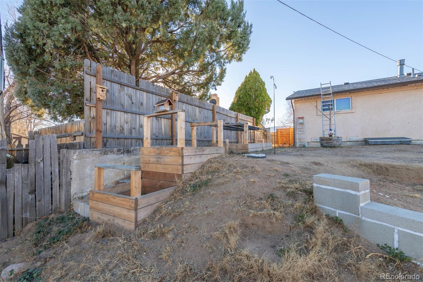 MLS Image #23 for 1605  main street,colorado springs, Colorado