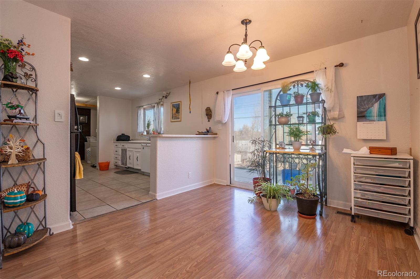 MLS Image #5 for 1605  main street,colorado springs, Colorado