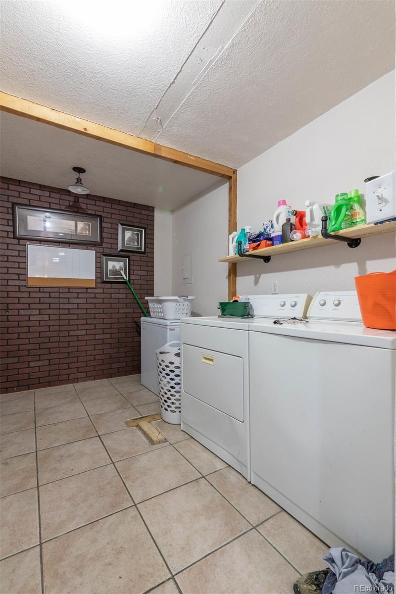 MLS Image #9 for 1605  main street,colorado springs, Colorado