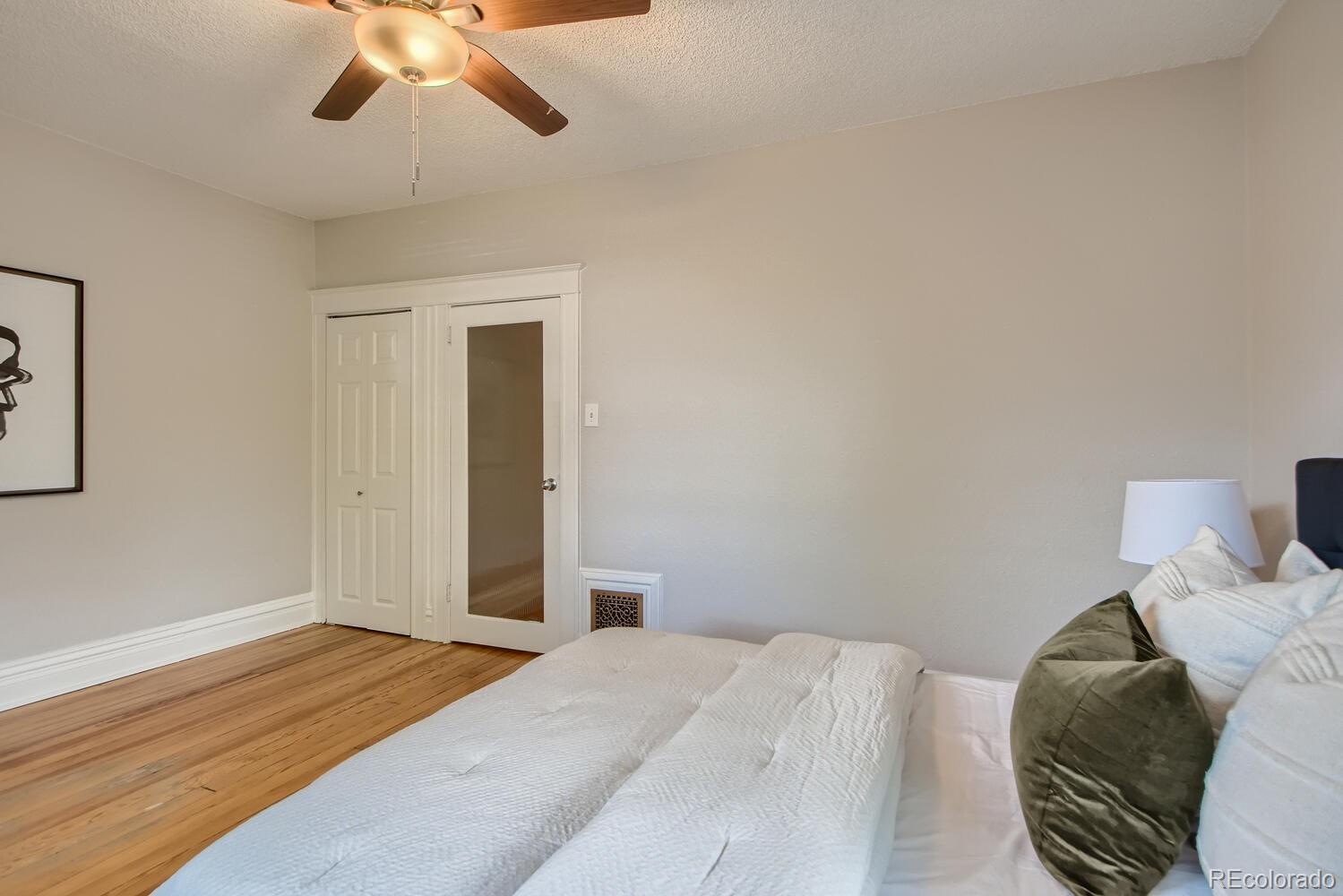 MLS Image #16 for 1728 n emerson street,denver, Colorado
