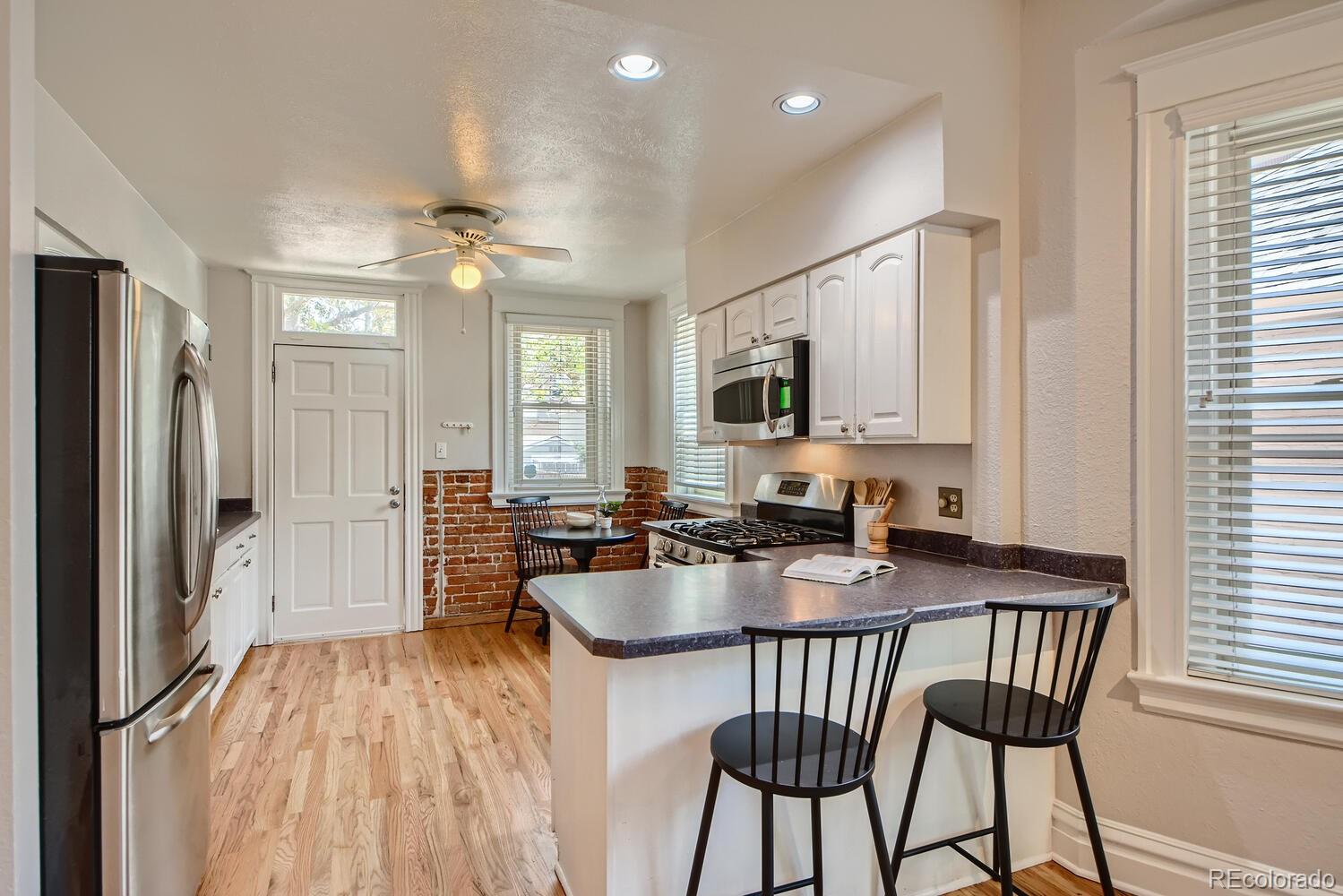 MLS Image #9 for 1728 n emerson street,denver, Colorado