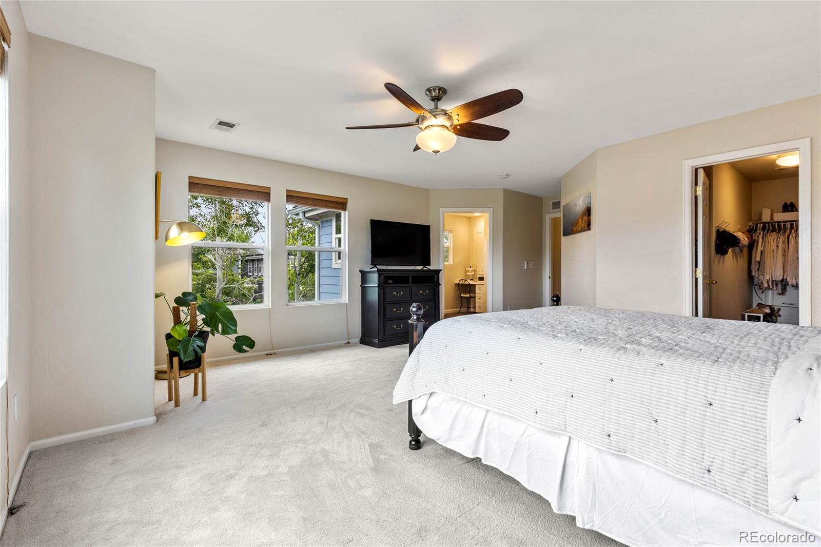 MLS Image #23 for 9158 e 23rd avenue,denver, Colorado