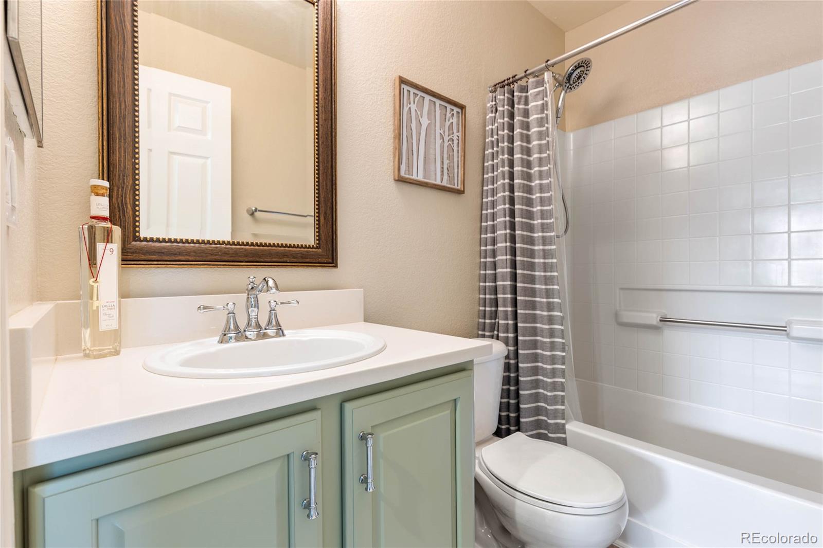 MLS Image #31 for 9158 e 23rd avenue,denver, Colorado