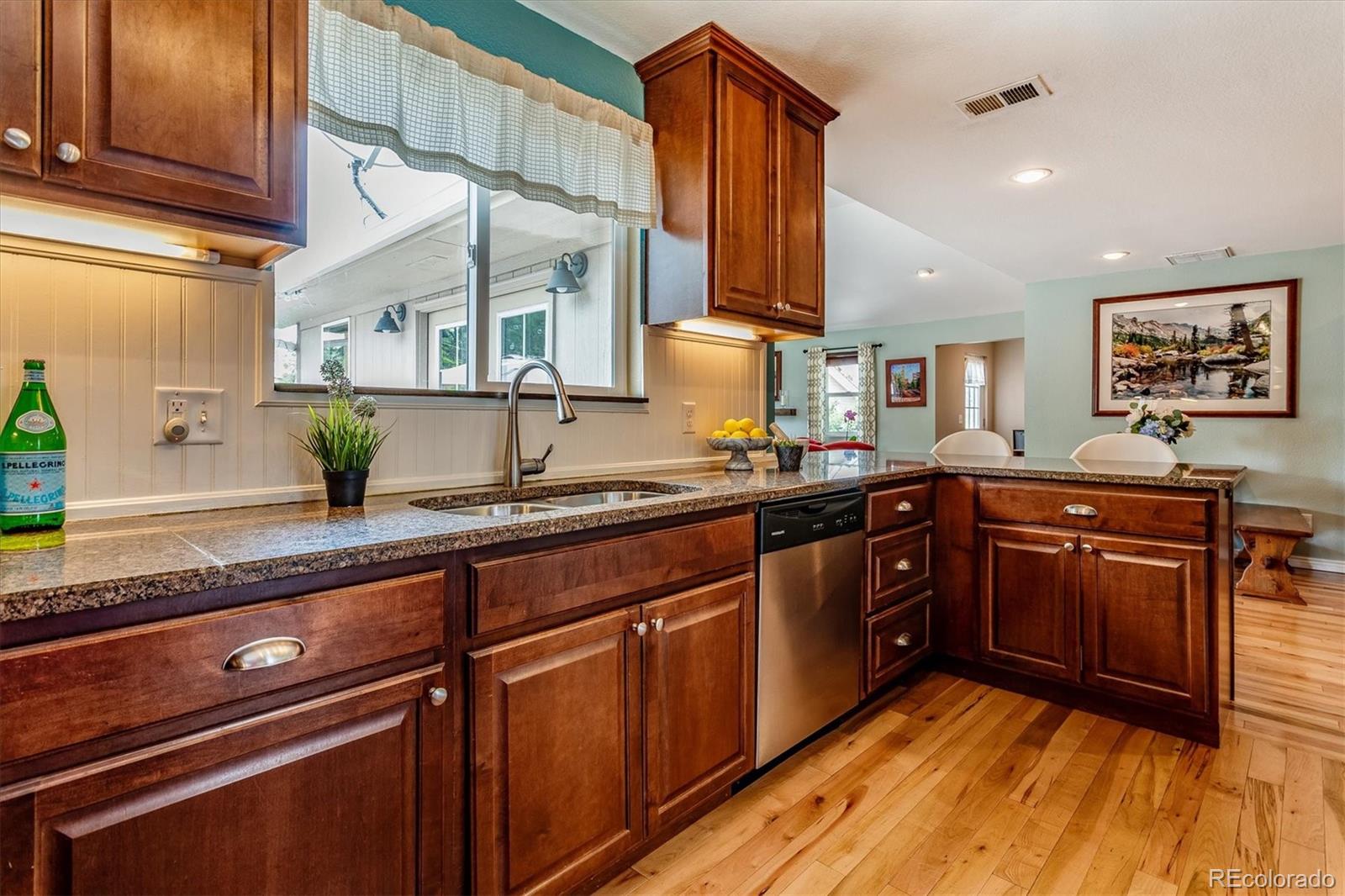 MLS Image #8 for 6705 w 45th avenue,wheat ridge, Colorado