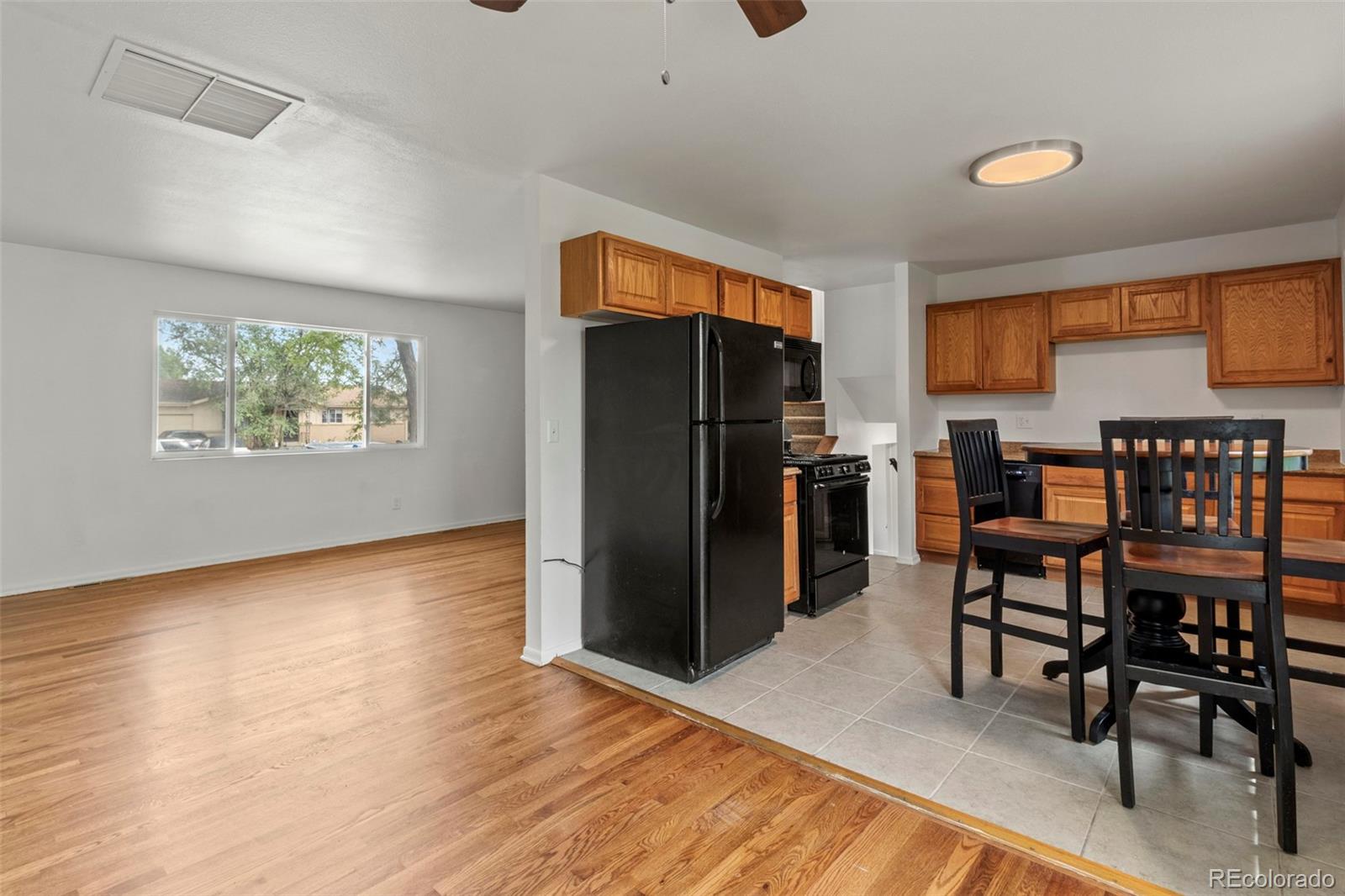 MLS Image #3 for 649  evanston street,aurora, Colorado