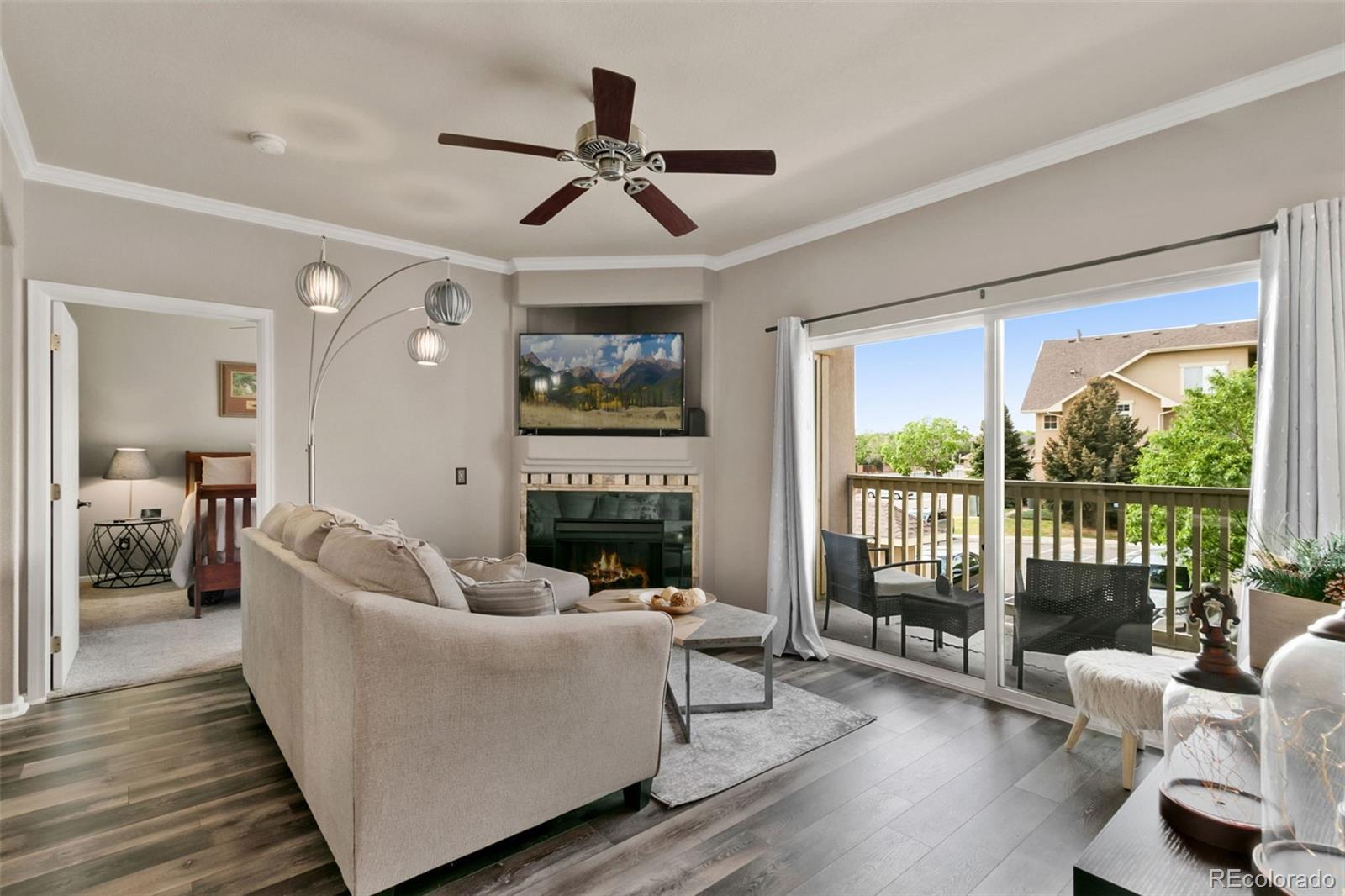 MLS Image #3 for 1801 s dunkirk street,aurora, Colorado